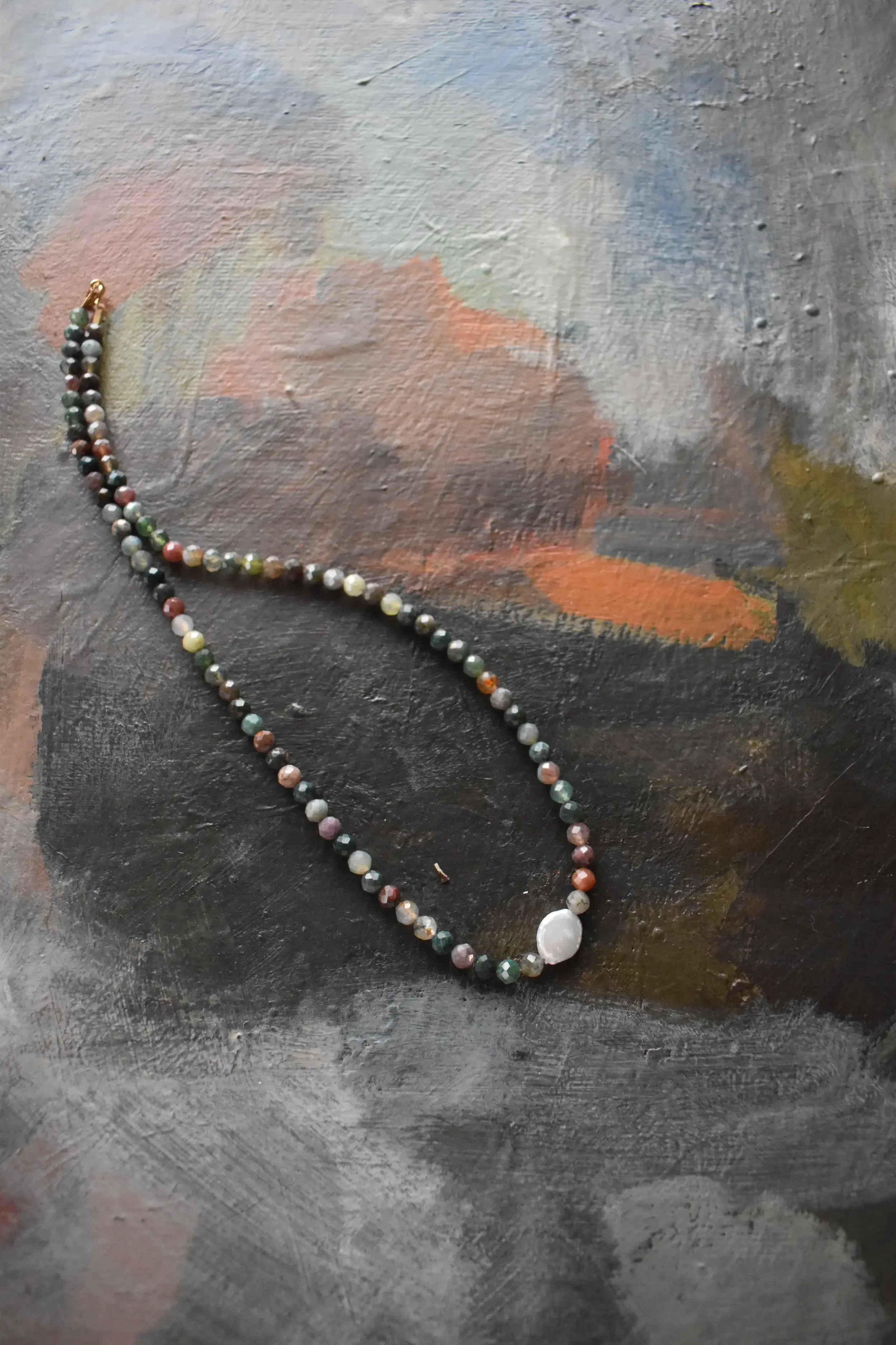 stone pearl necklace 1.webp