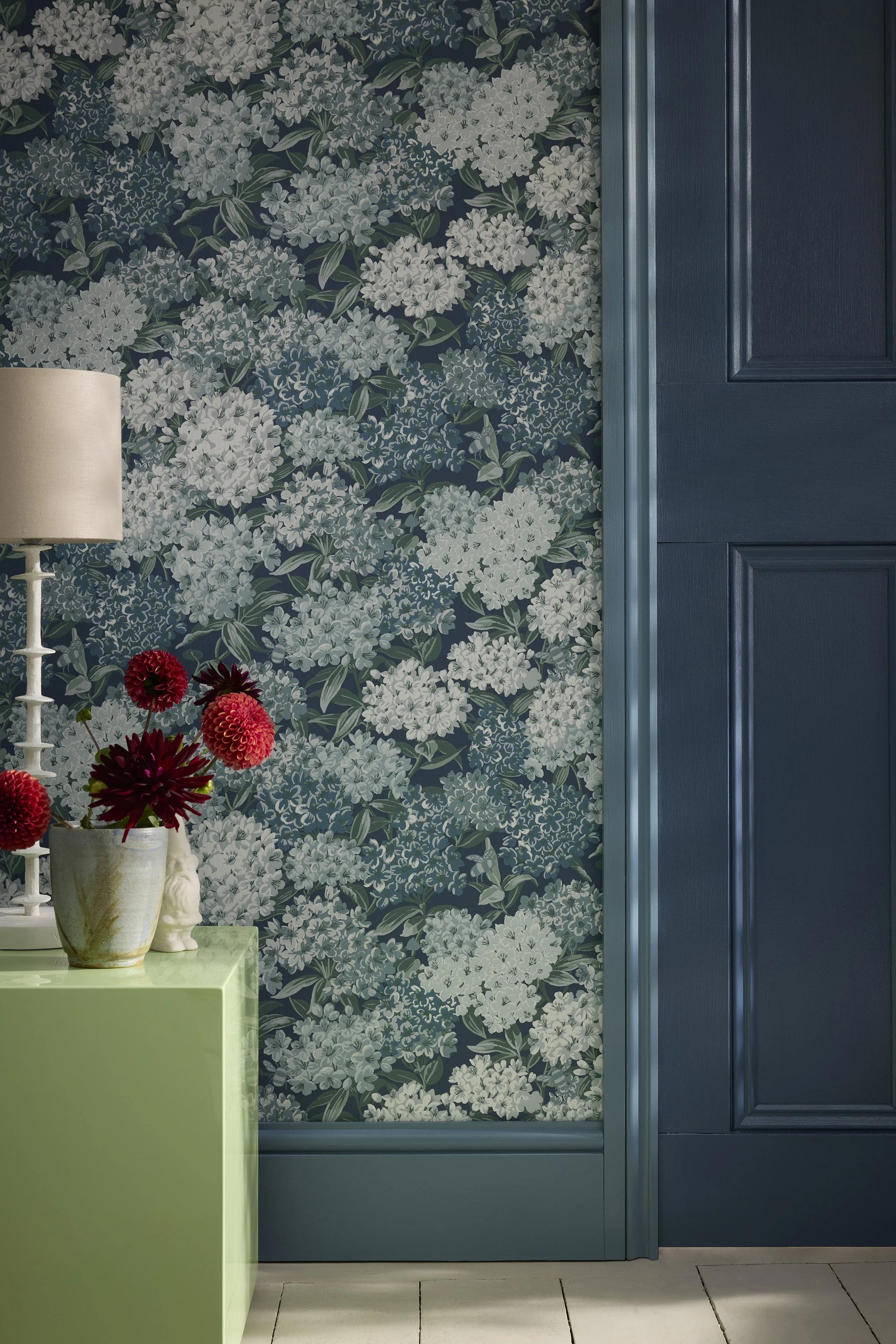 07 - LG NT_ITG - Rhododendron Hicks Blue - Cameo.jpg