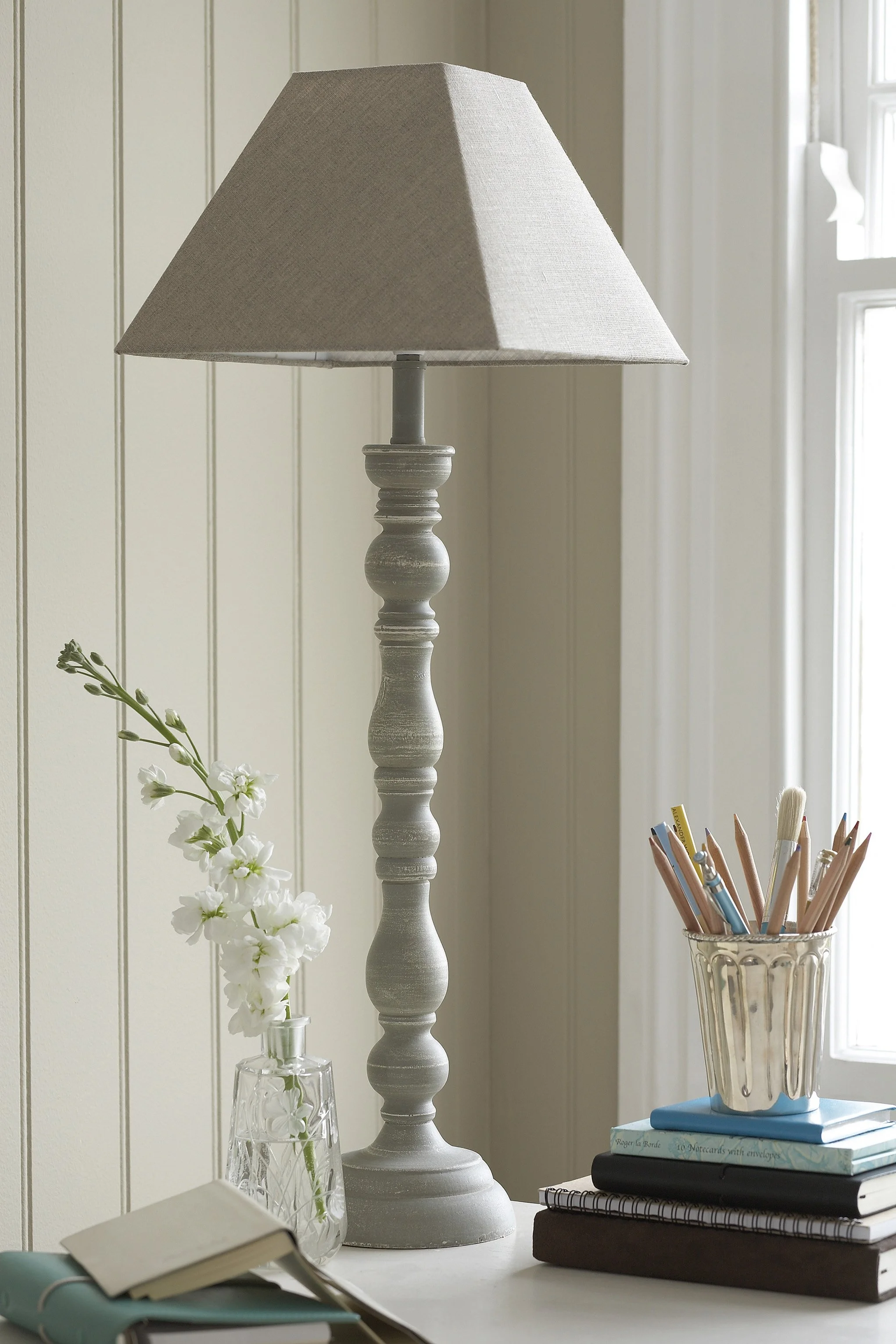 Portland Stone 77, Slaked Lime 105 Detail.jpg
