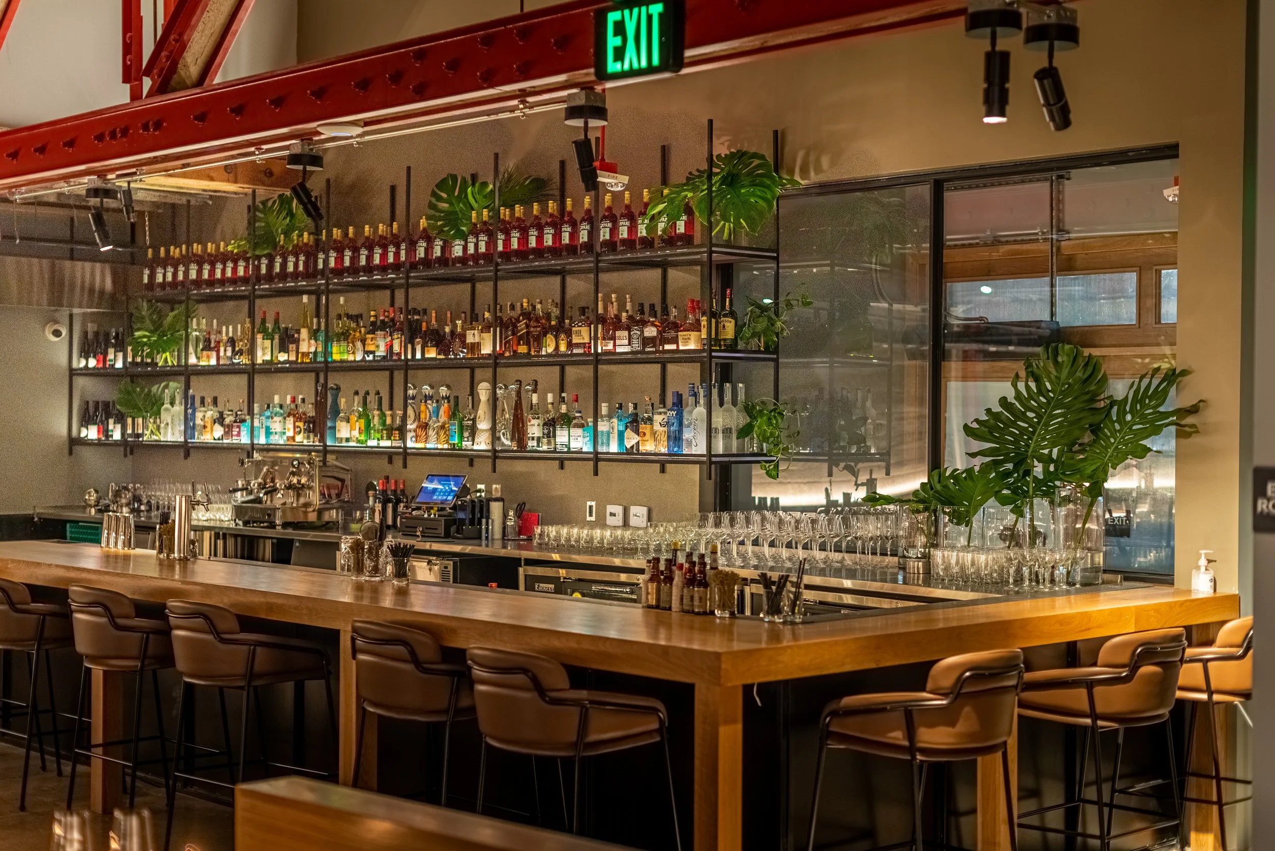 Copy of Restaurant bar1.jpg