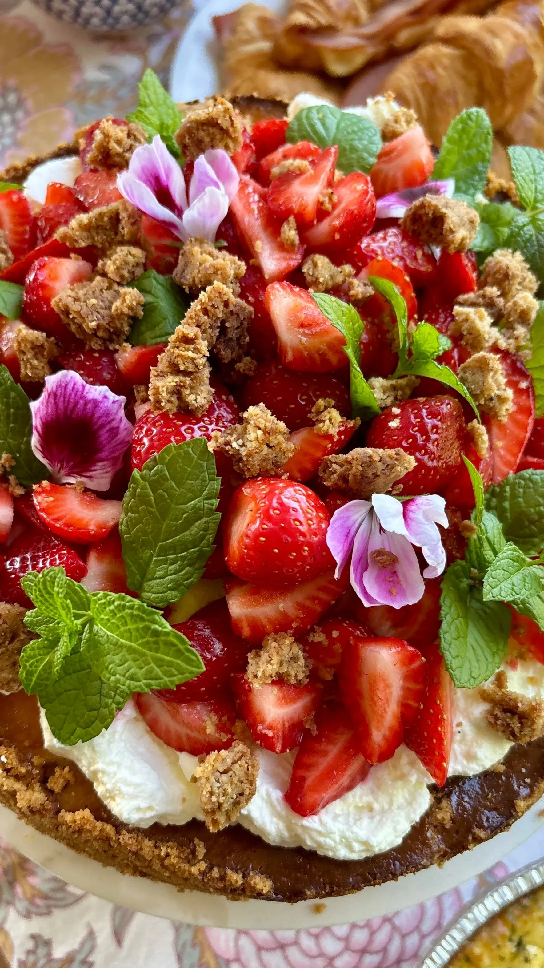 Roasted Strawberry Cheesecake