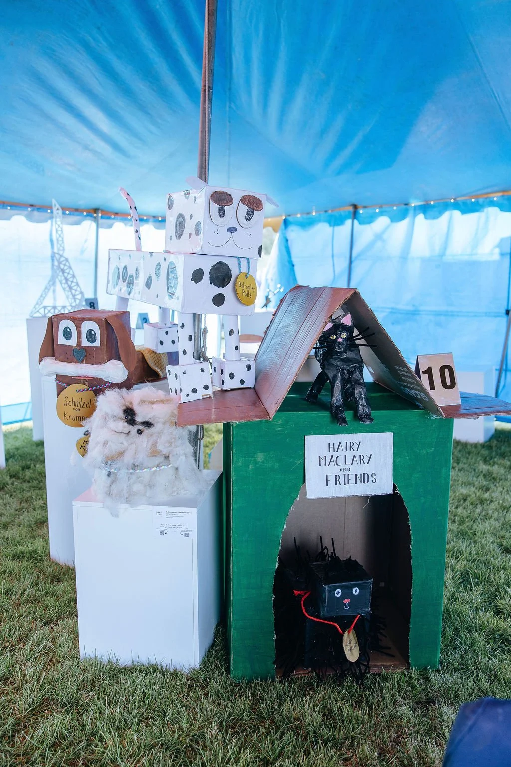 #10 - Hairy Maclary - Whispering Gully Child Care