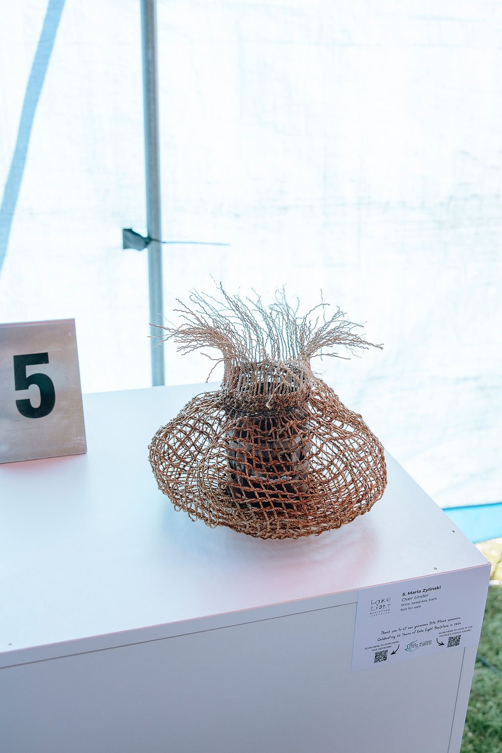 #5 - Over Under. - Maria Zylinski