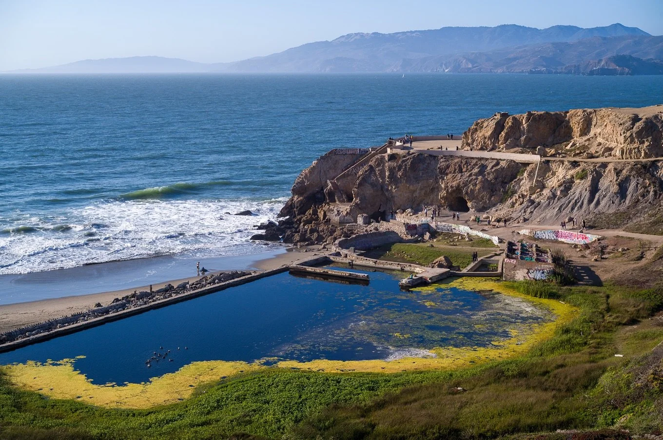 Where the land ends&hellip; #landsend #sanfrancisco #pacificocean #sutrobaths #pointlobos #myleicaphoto #leicam11 #landscape #audobon #aviary #beach #bath #cave #bayarea