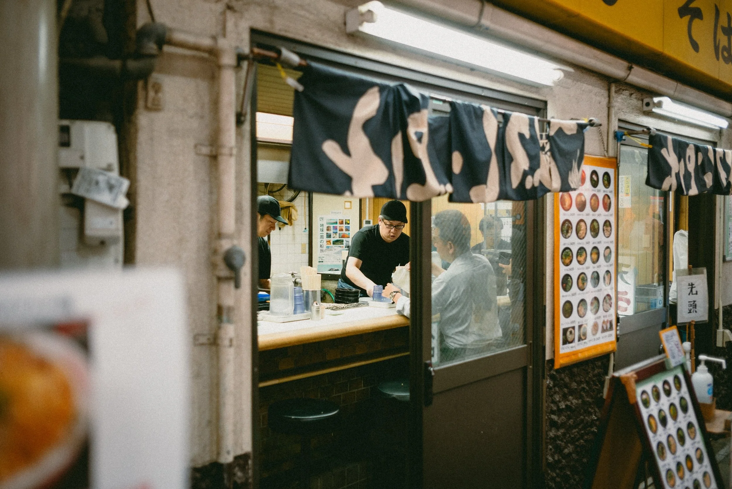 いらっしゃいませ #Irasshaimase #welcome #dinnerte #leicam240 #osakajapan