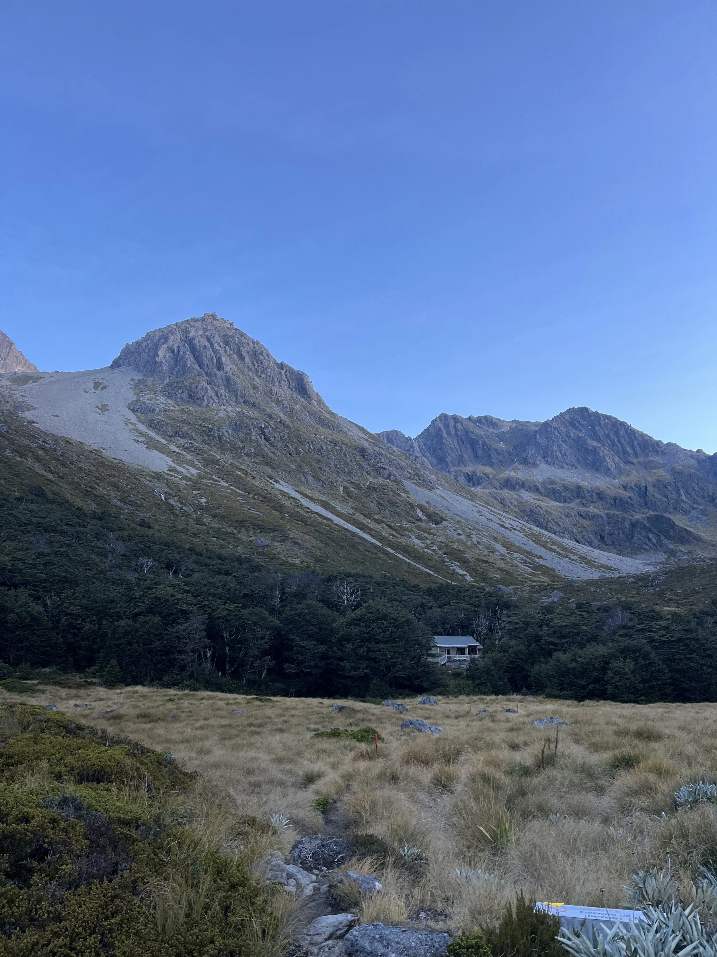 Hiking the Travers-Sabine Circuit