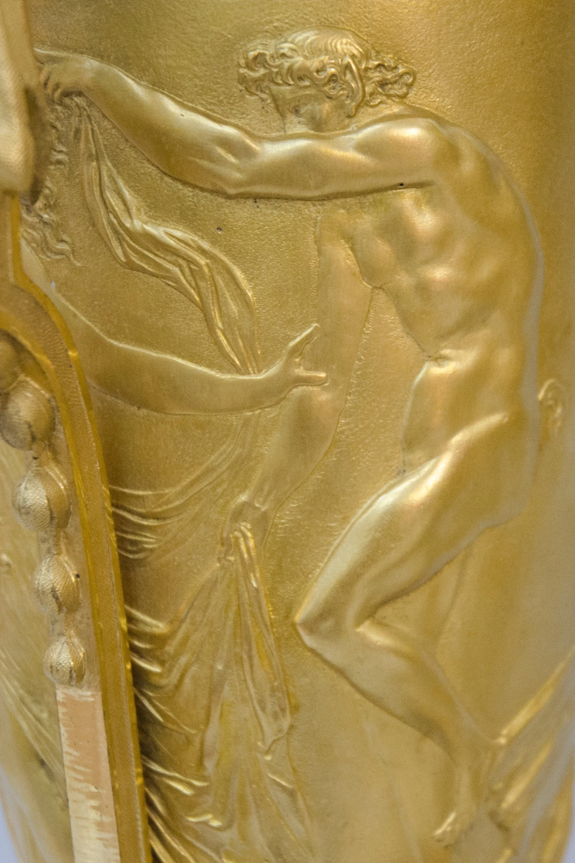 VASES_couvertes_neoclassiques_H46cm_detail3.jpg