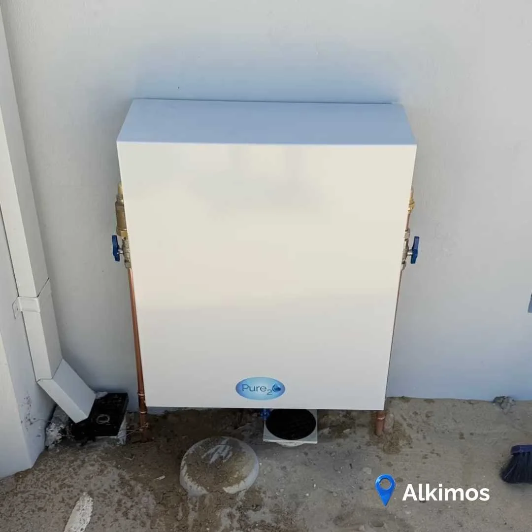 Pure₂O whole house water filtration system installed in Alkimos WA with powder coated enclosure, protecting the home from PFAS, chloramine, chlorine and sediment.