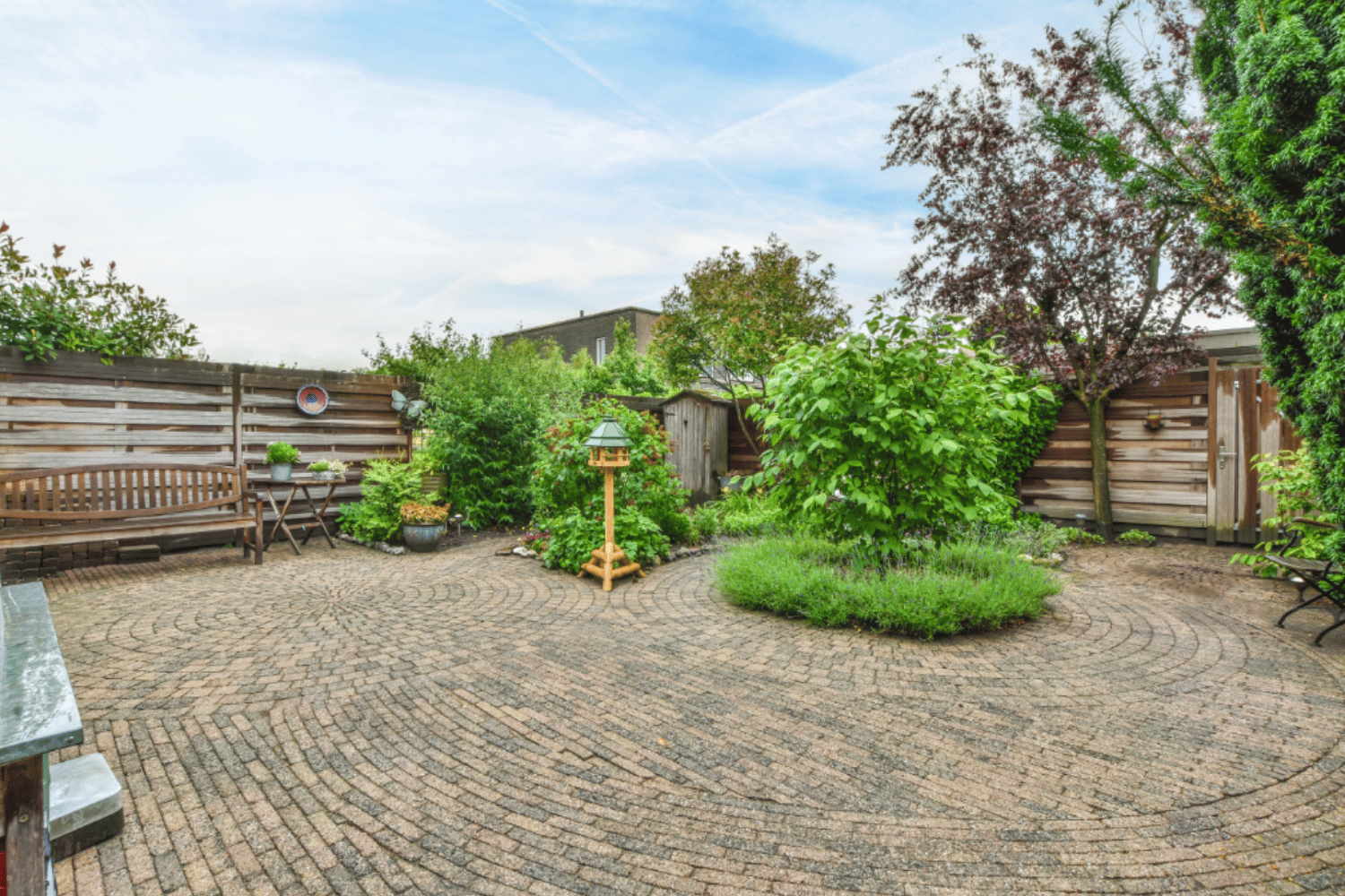 How to Restore the Original Beauty of Your Brick Patio