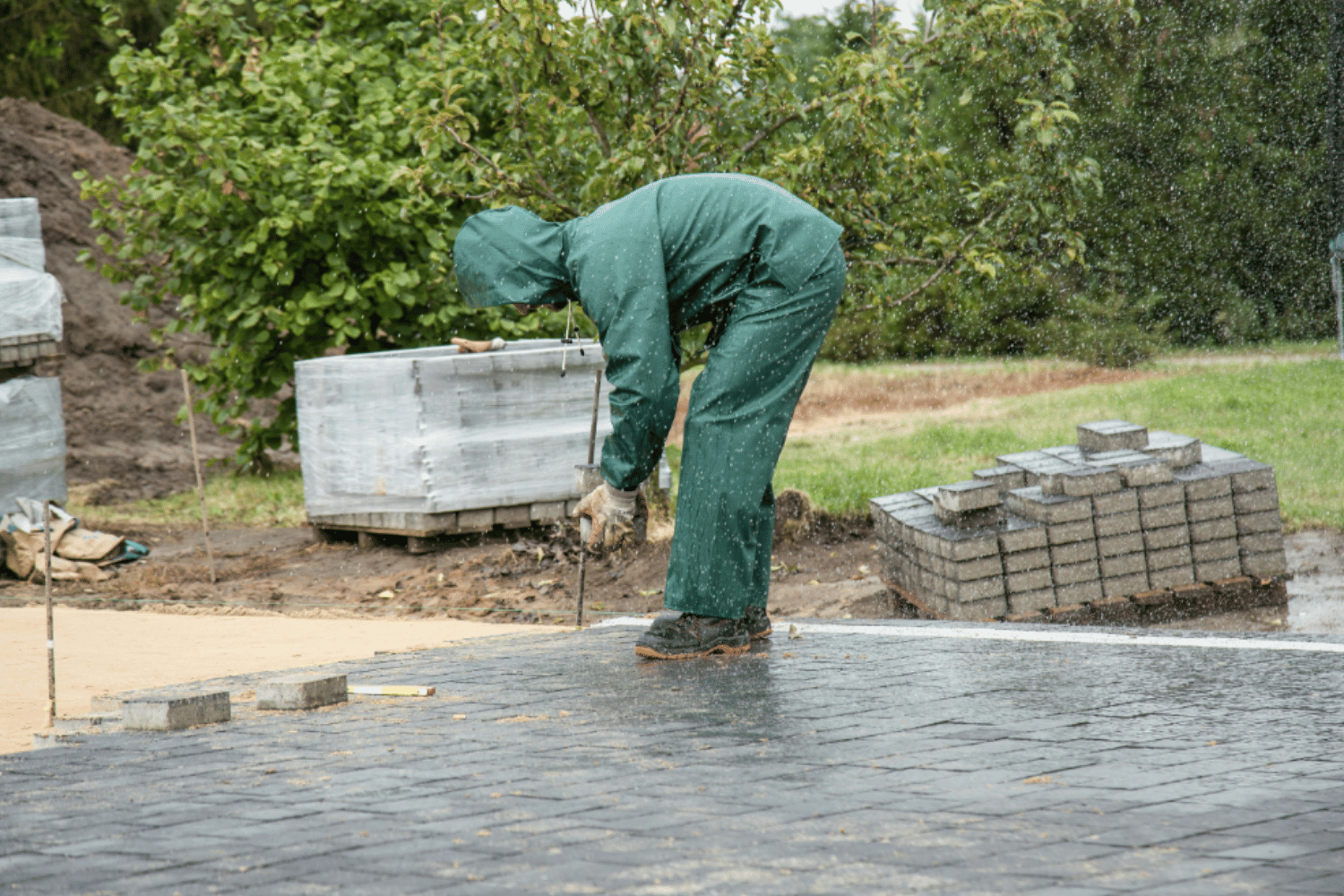 Brick Paver Sealing Mistakes Homeowners Make—and How We Avoid Them