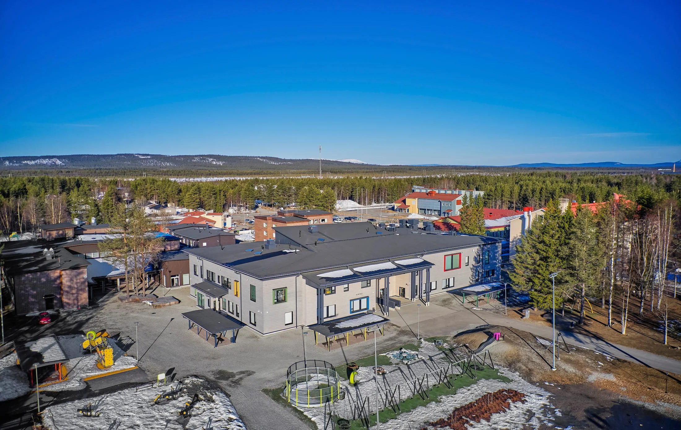 log-school-kittila-lapland.jpg