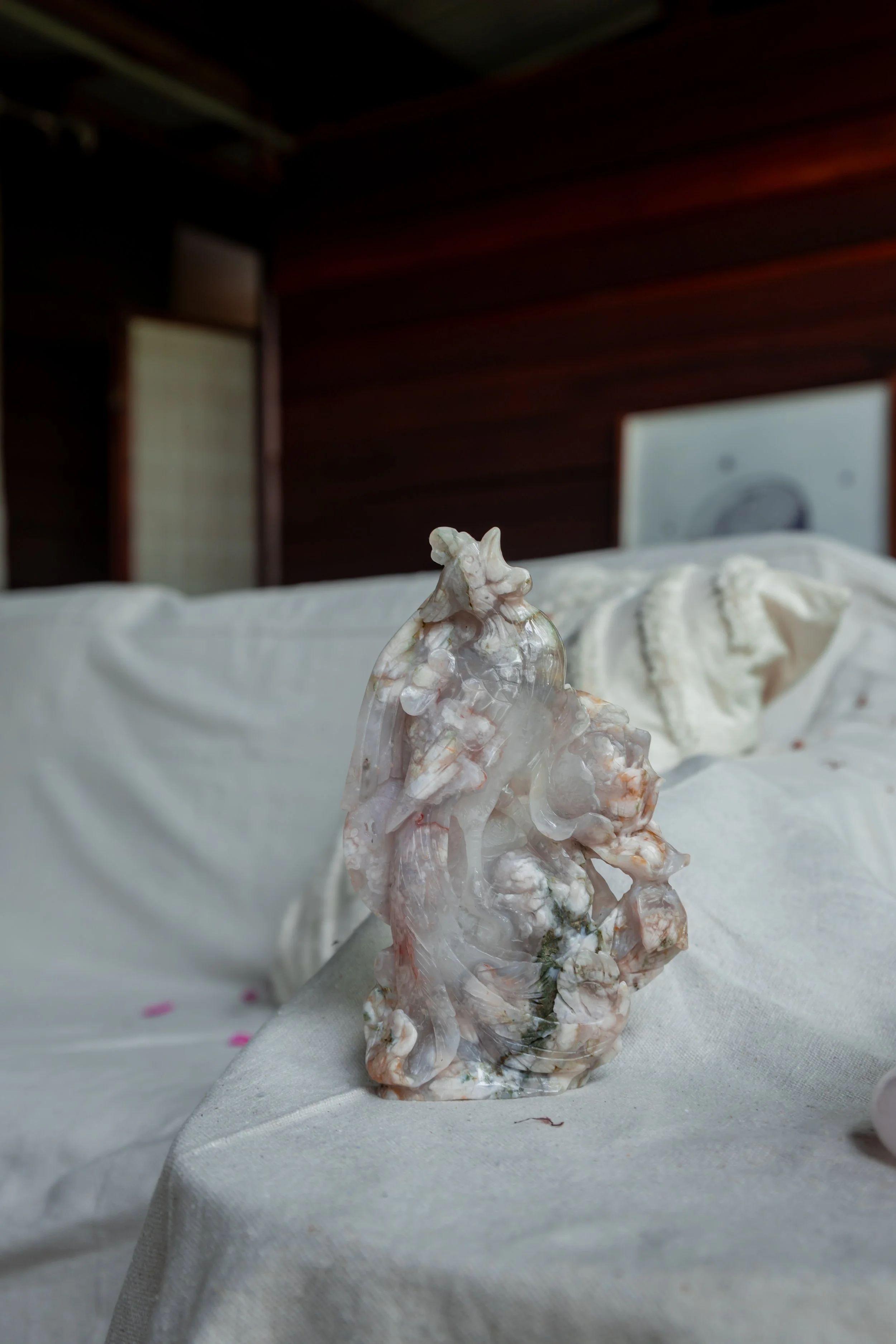 Hand carved flower agate Phoenix, Madagascar