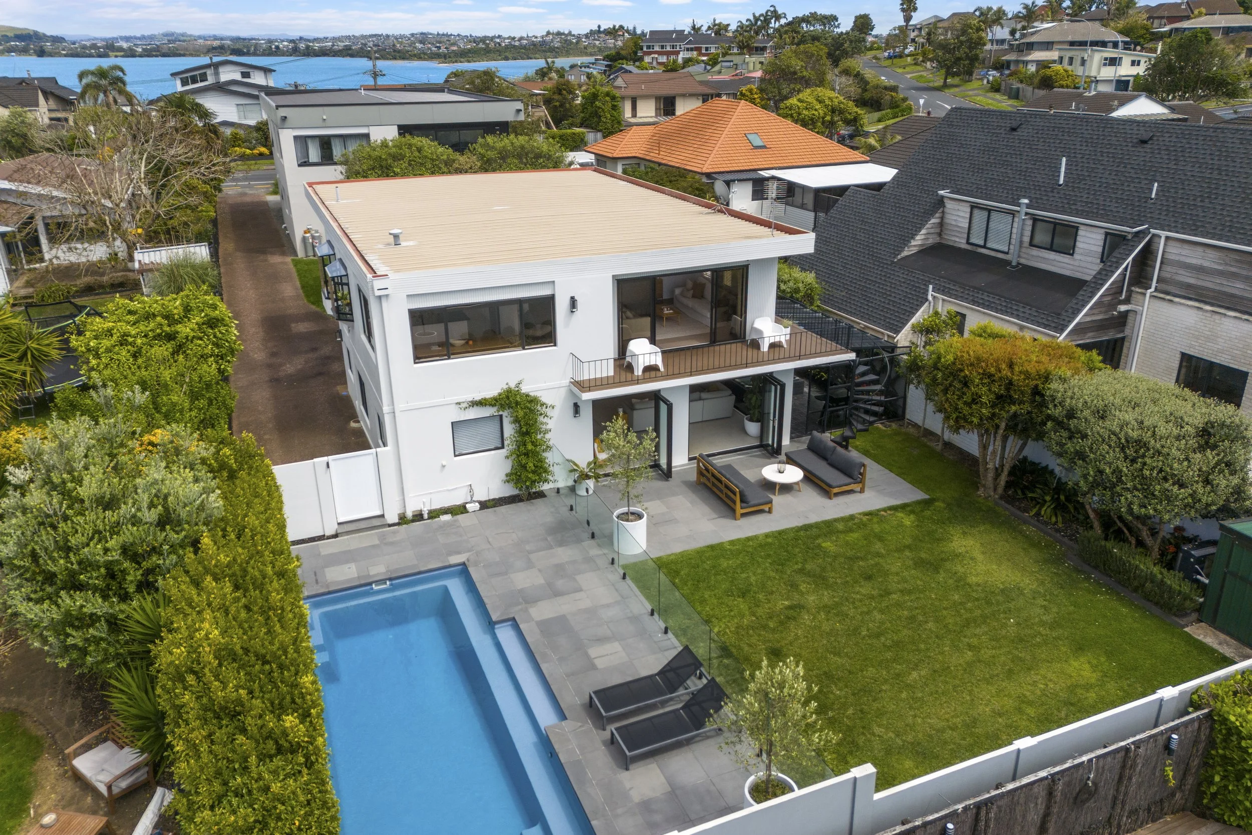 122A_Bucklands_Beach_Road_13.jpg