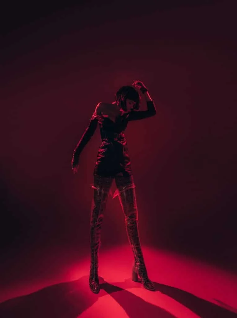 Sebas-Quintero-Exclusively-for-Fashion-Editorials-with-Valentina-Ferrer-4-764x1024.jpg