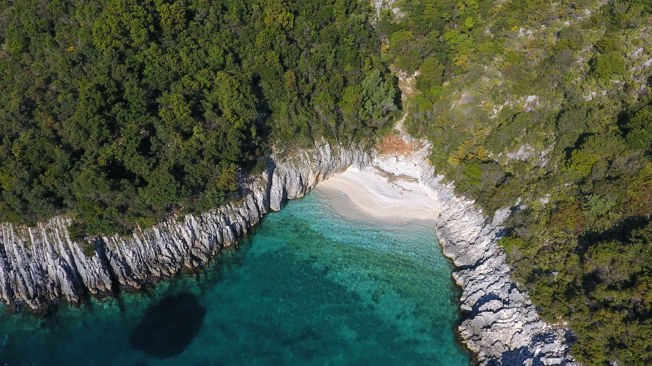 ammoudi-lefkada-beach-4.jpg