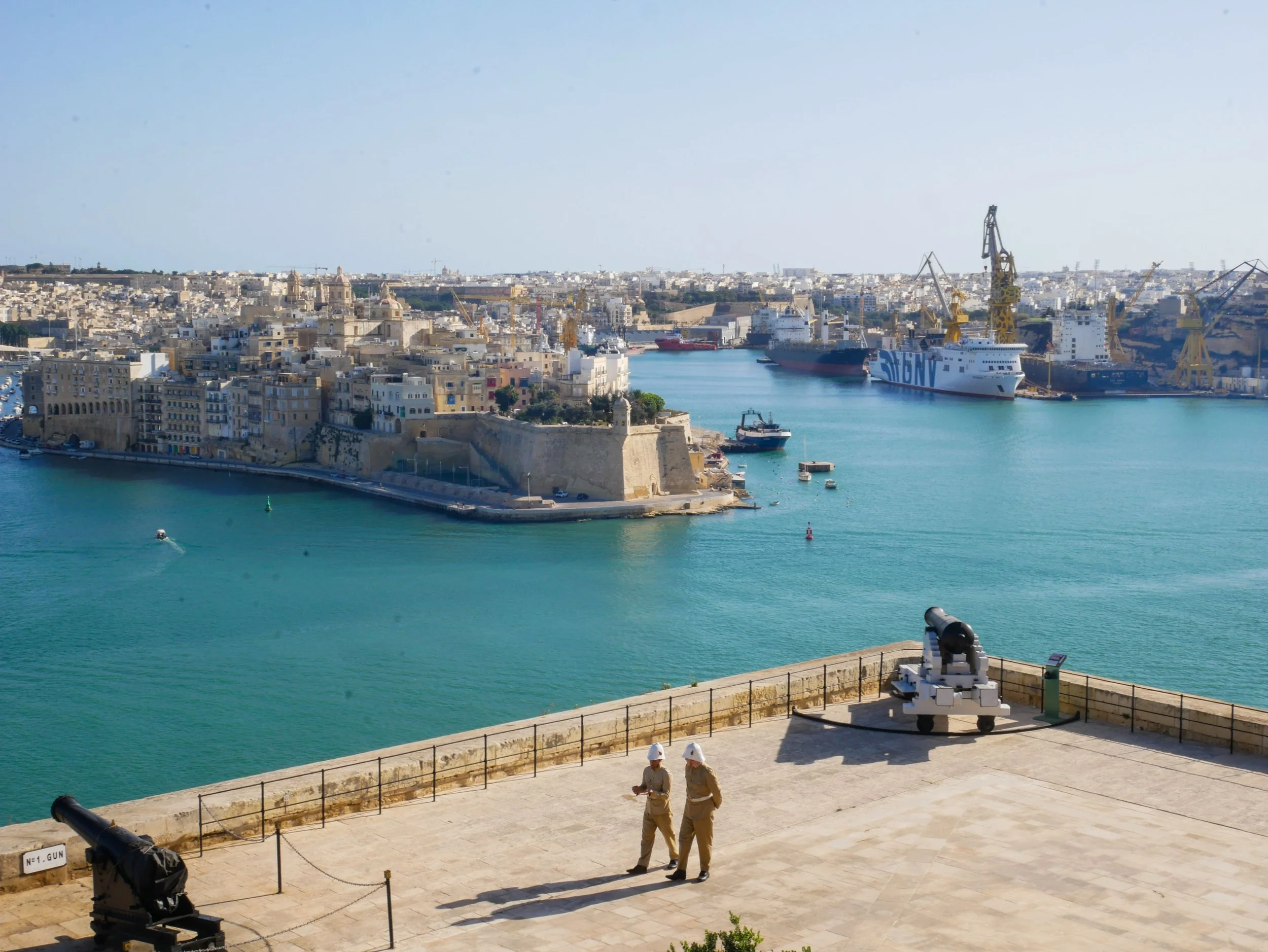 Malta - Valetta Upper barraka gardens.jpg
