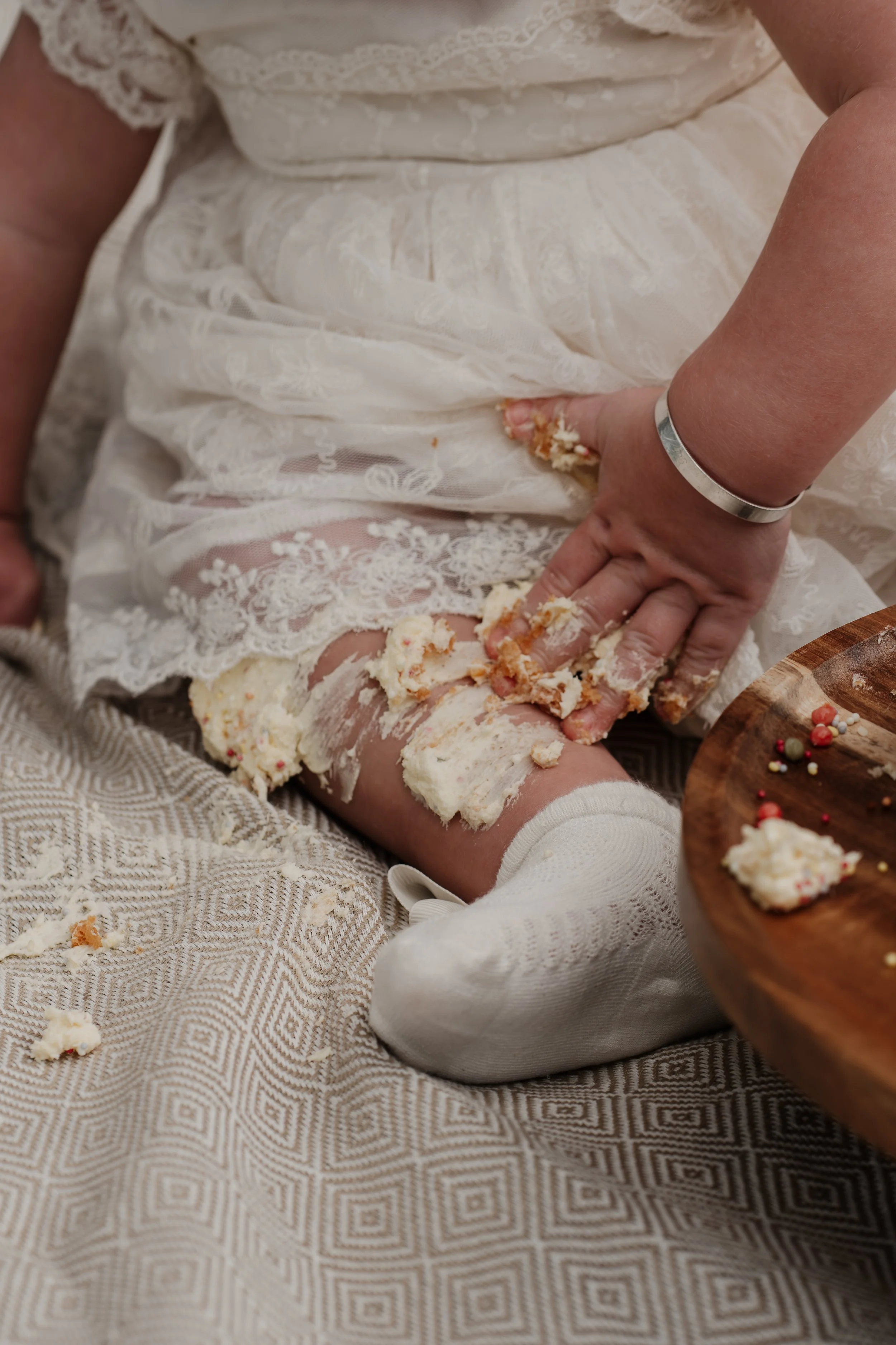 Alice Richards - Cake Smash Shoot (1).jpg