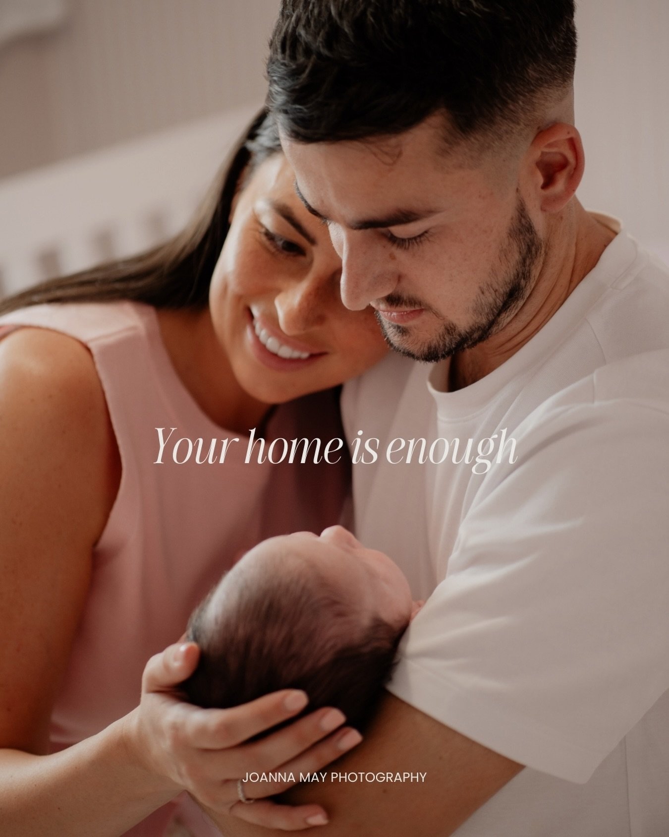 You don&rsquo;t need a perfectly styled home for an at-home newborn session.

You don&rsquo;t need spotless floors or matching cushions because let&rsquo;s face it - that&rsquo;s not life with a newborn. We&rsquo;ll still find the perfect spots in yo