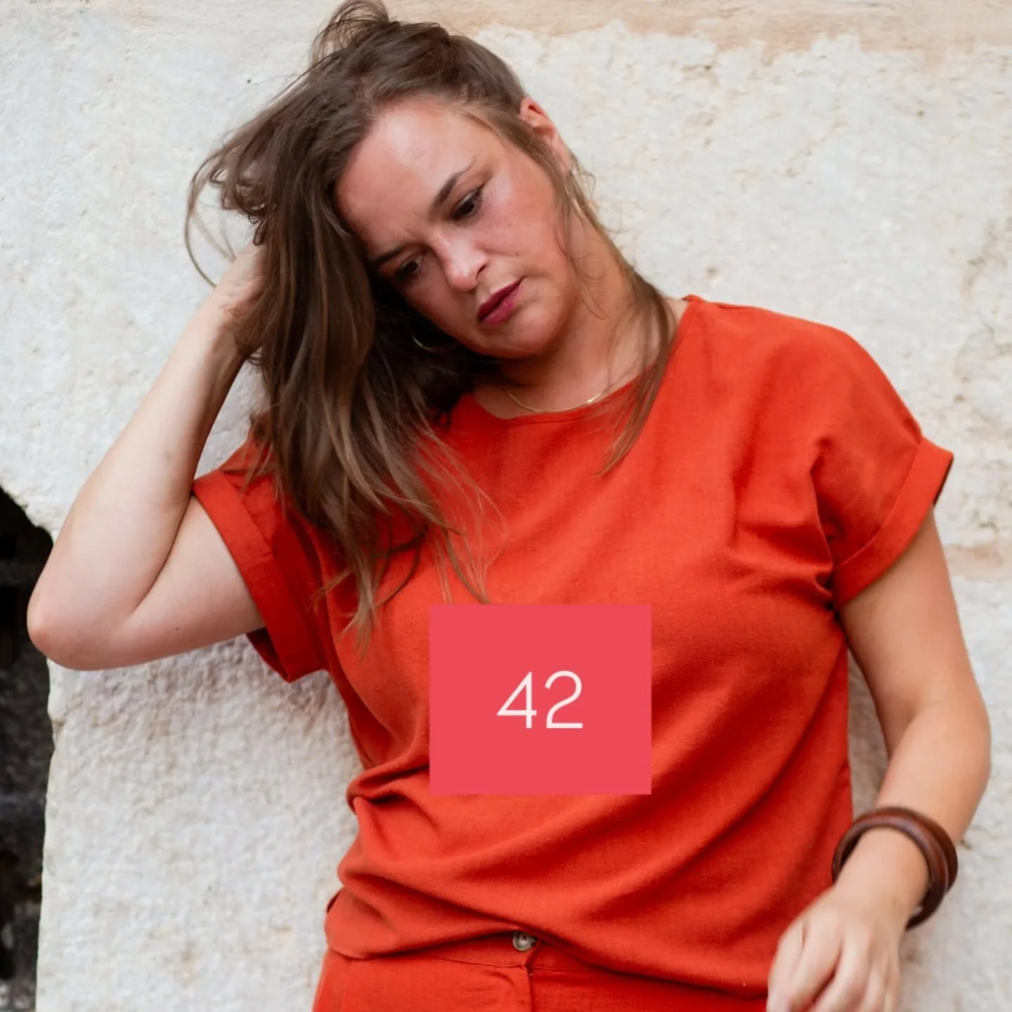 Here is to a new year...42, hell yeah, strong, soft, adventurous and I never have been more open...to receive life! ✨

Today is about celebrating. Celebrating the woman in me I became! 🌹

Let us never dim the light again, no matter what.

Cry every 