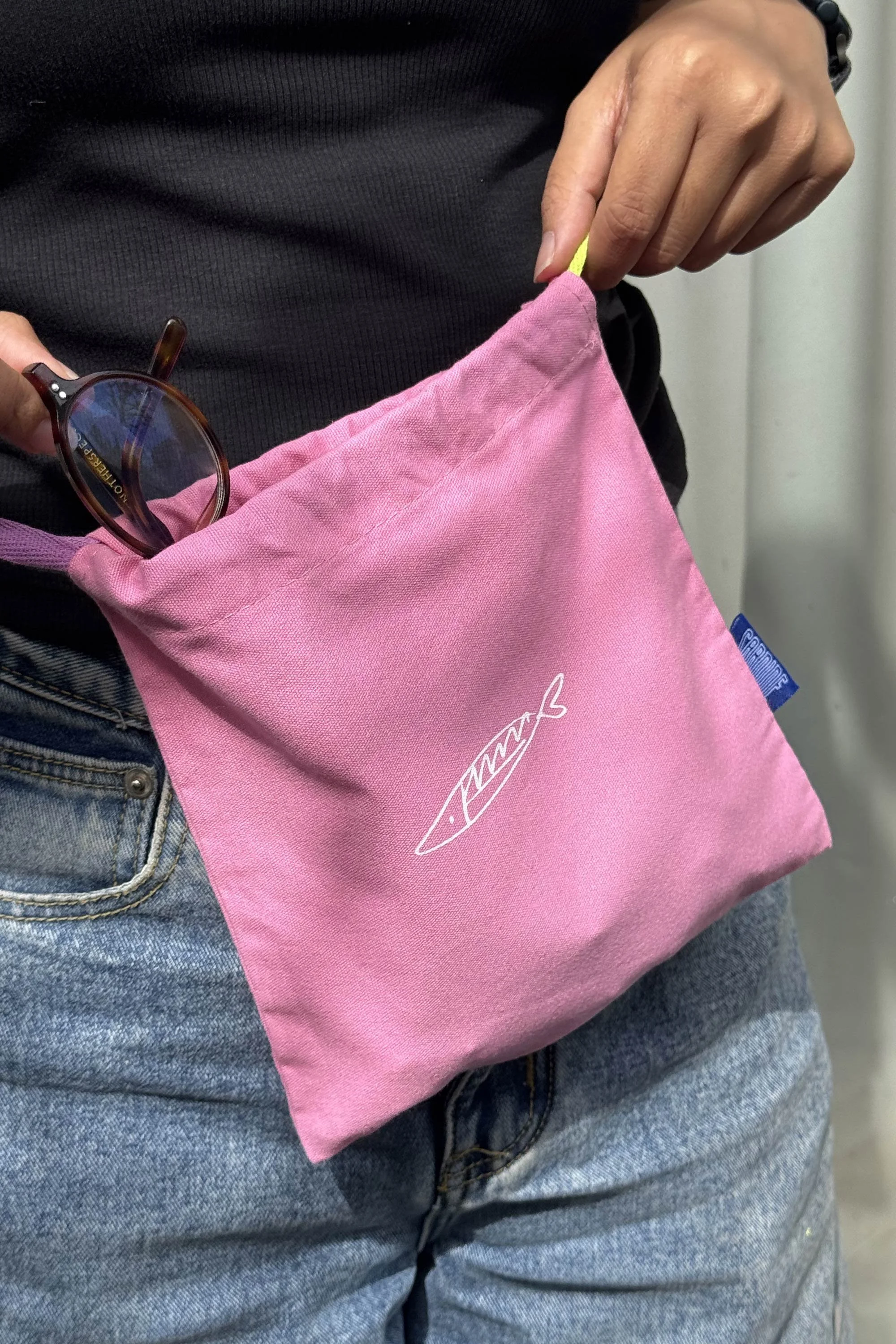 Bag S - PINK MILK.jpg