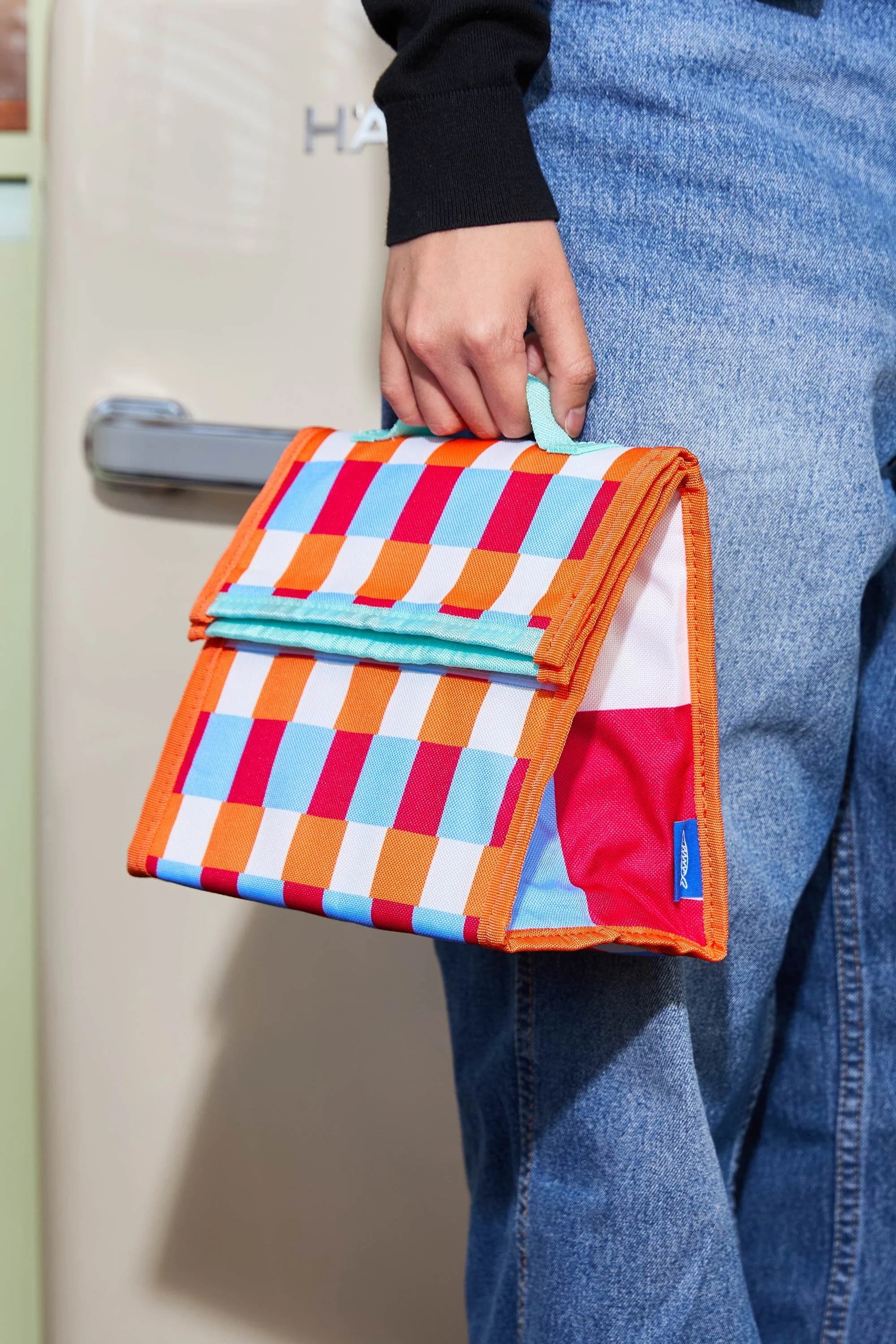 Lunchbox S - BISCUIT.jpg