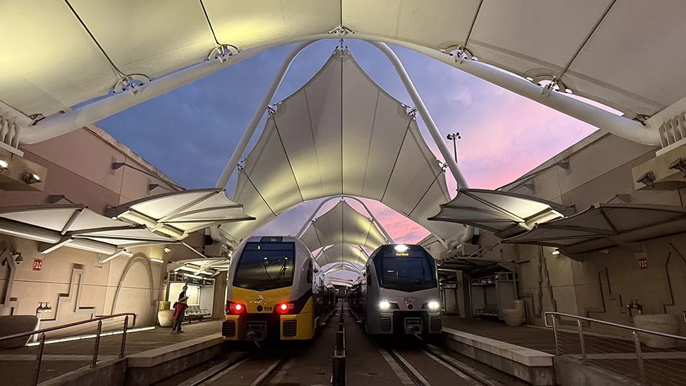 Robin_Worldwide_Launch of DART_Dallas Area Rapid Transit_4.jpg