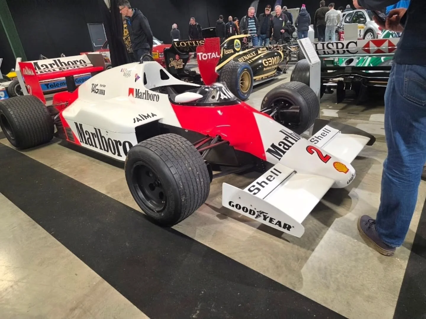 @race_retro show today. 

I drew Senna's MP4/7A a few months back so was nice to see Alain Prost's one. 

Iconic 

Available from &pound;25

---------------------
www.drawnbymatt.co.uk 
DrawnByMatt.redbubble.com 
---------------------
Support Small B