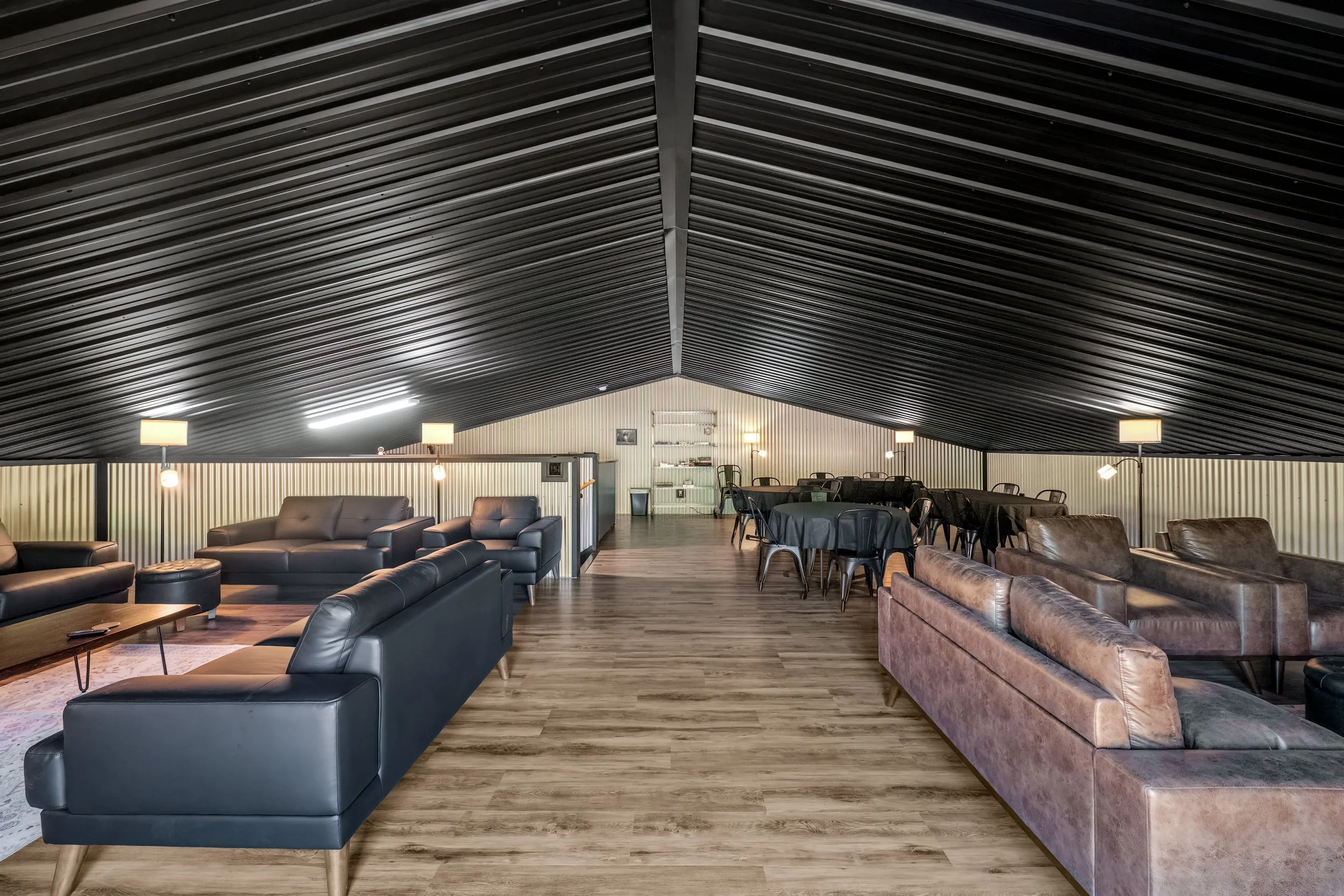 The Orion - Aurora Lounge3.JPG