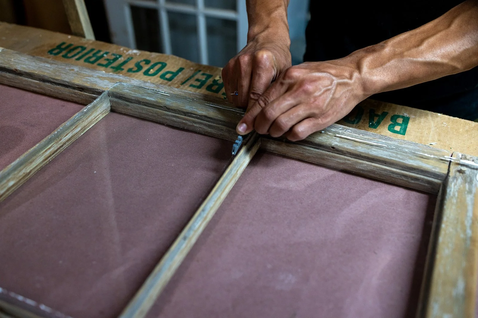 Expert historic window restoration for distinguished Northern homes. A refined alternative to full replacement, preserving original craftsmanship and architectural integrity. Trusted by landmark properties, including the Burnham Tavern.