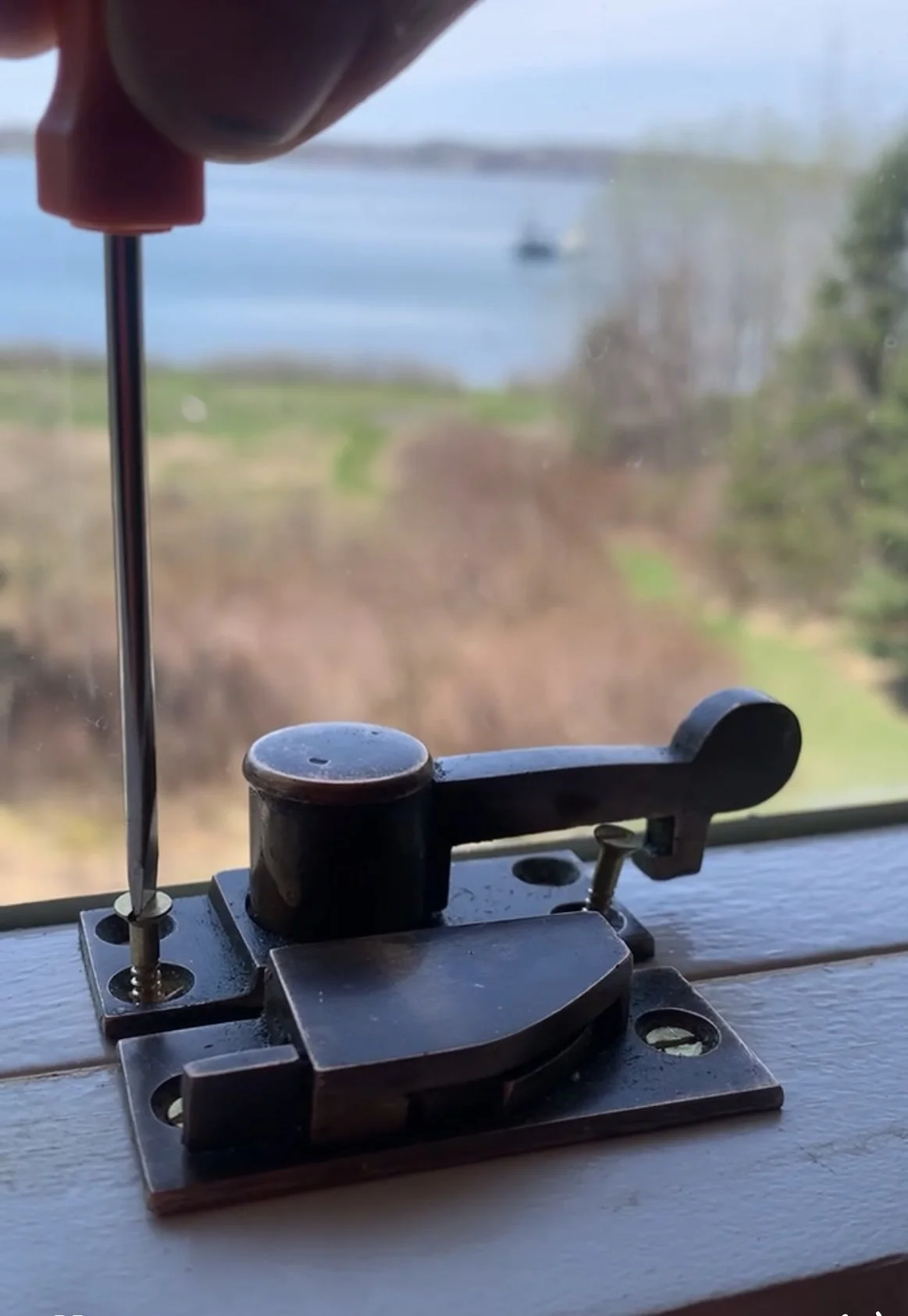 Preserving the legacy of historic down east architecture  through meticulous window restoration. A thoughtful alternative to replacement, trusted by preservation-minded homeowners and landmark sites such as the Burnham Tavern.