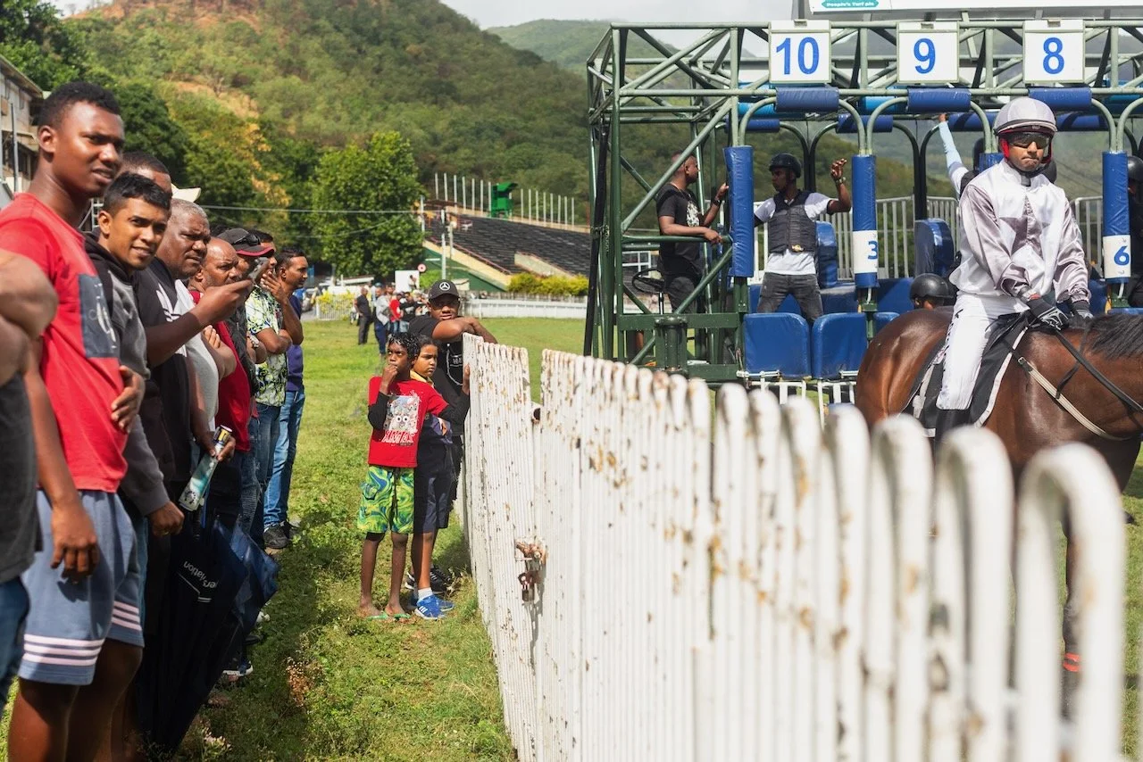 champs du mars Racecourse - 3 of 14.jpeg