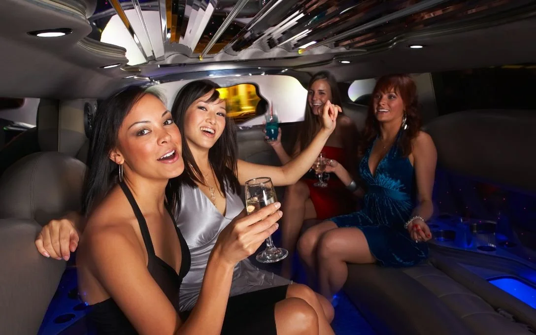 Porto Limousine Tour: VIP City Experience