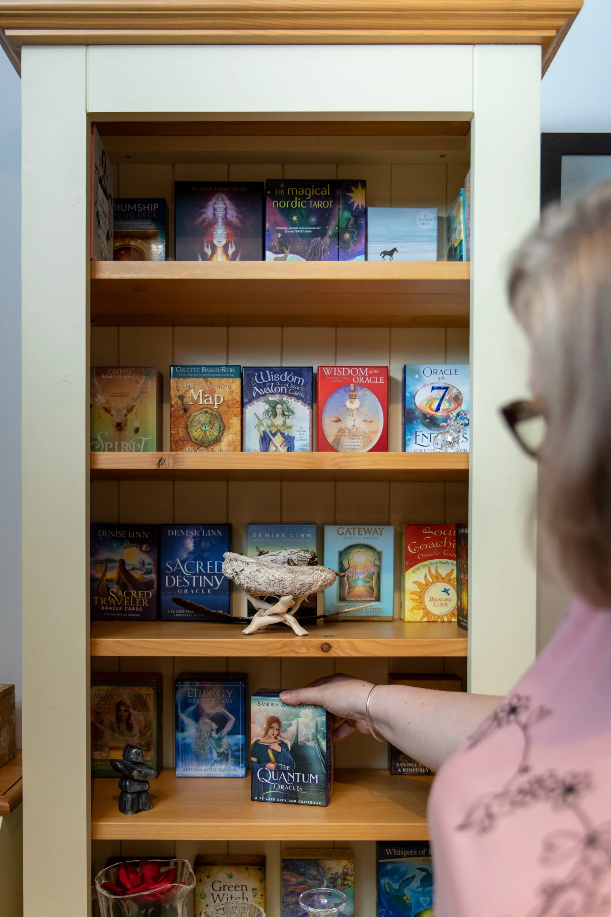 The real deal? Choosing an Oracle or Tarot reader