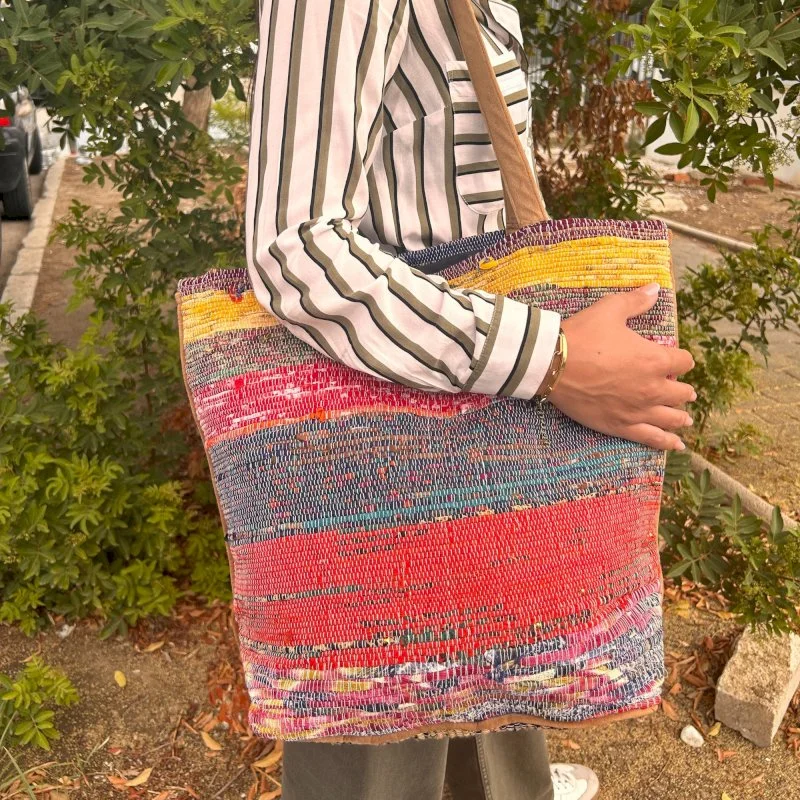 Shades of Pink Image 1.jpg