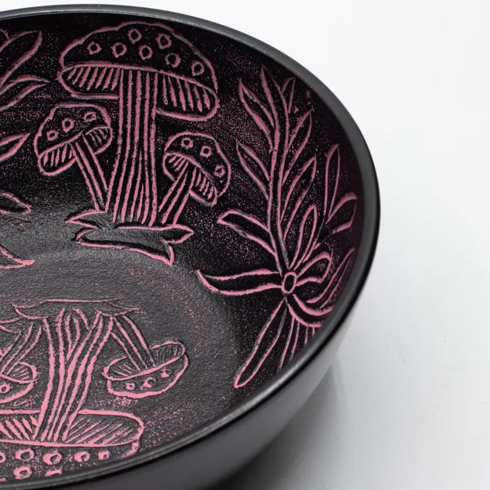 Aluminum Singing Bowl - Magic Mushroom - Pink 4.jpg