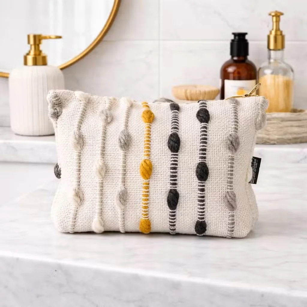 Nomad Sari Indian Jacquard Toiletry Bag - Hippie Knot 2.jpg