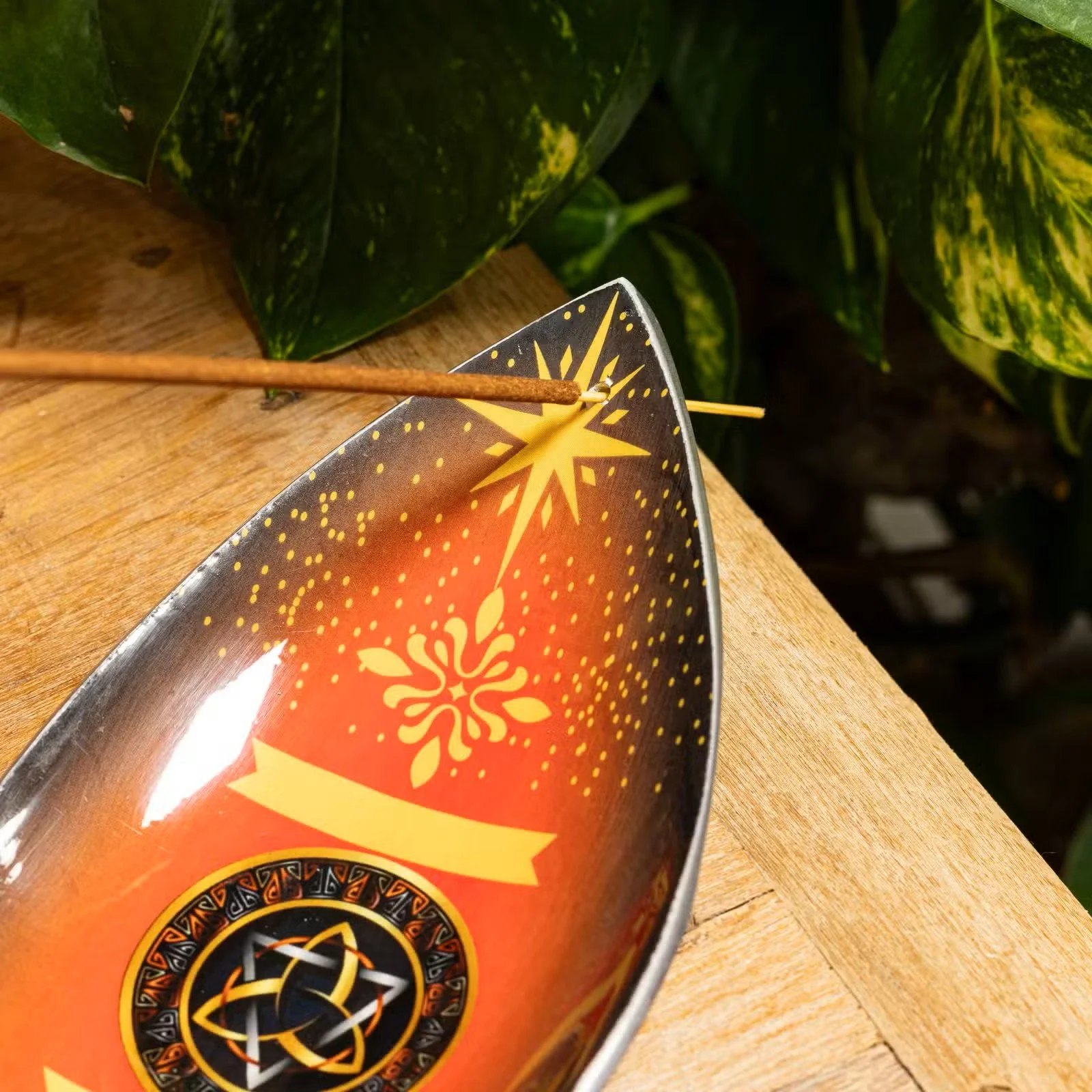 Enamel Incense Bowl - Aluminum - Pagan Triquetra 3.jpg