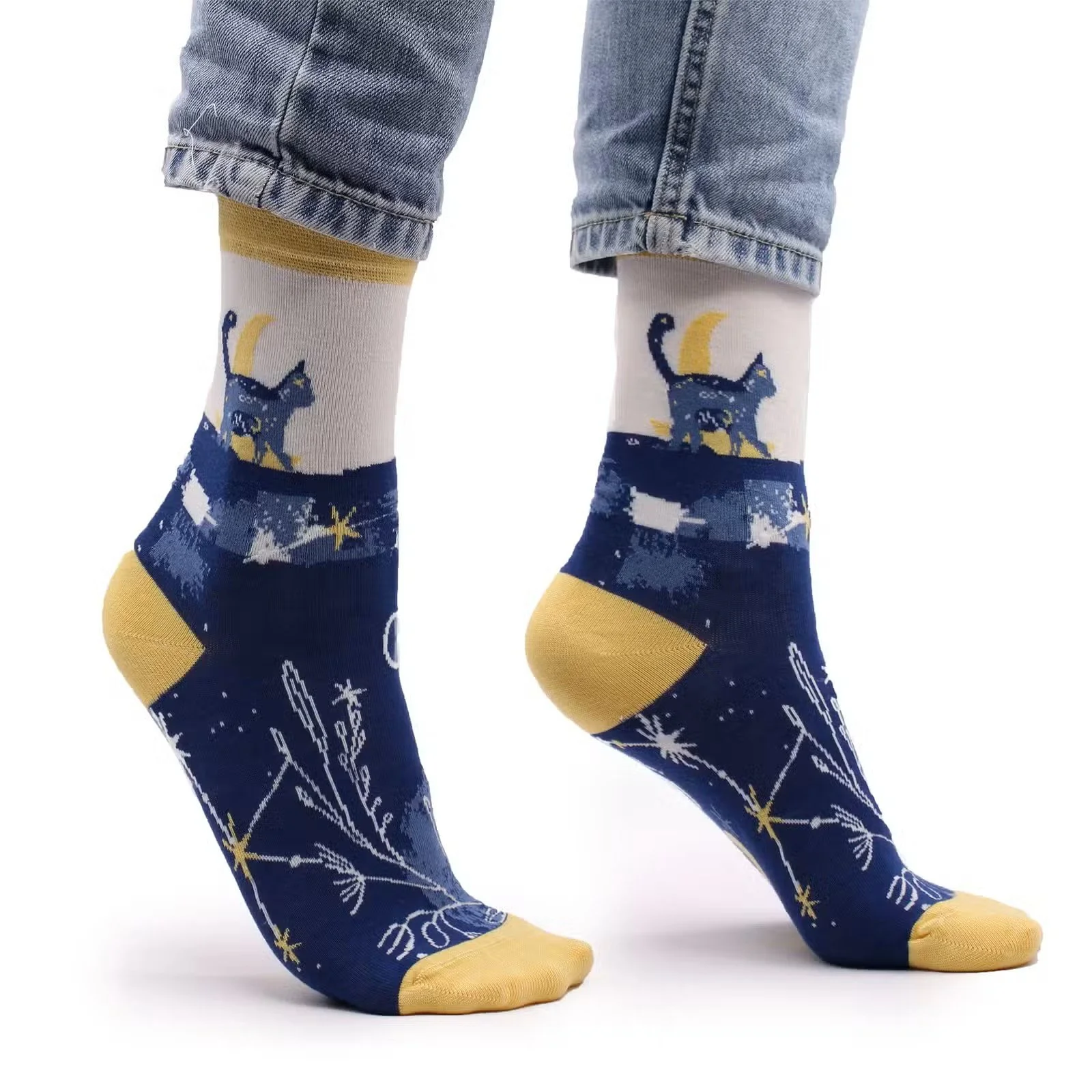 Hop Hare Bamboo Socks SM - Midnight Cat 1.jpg