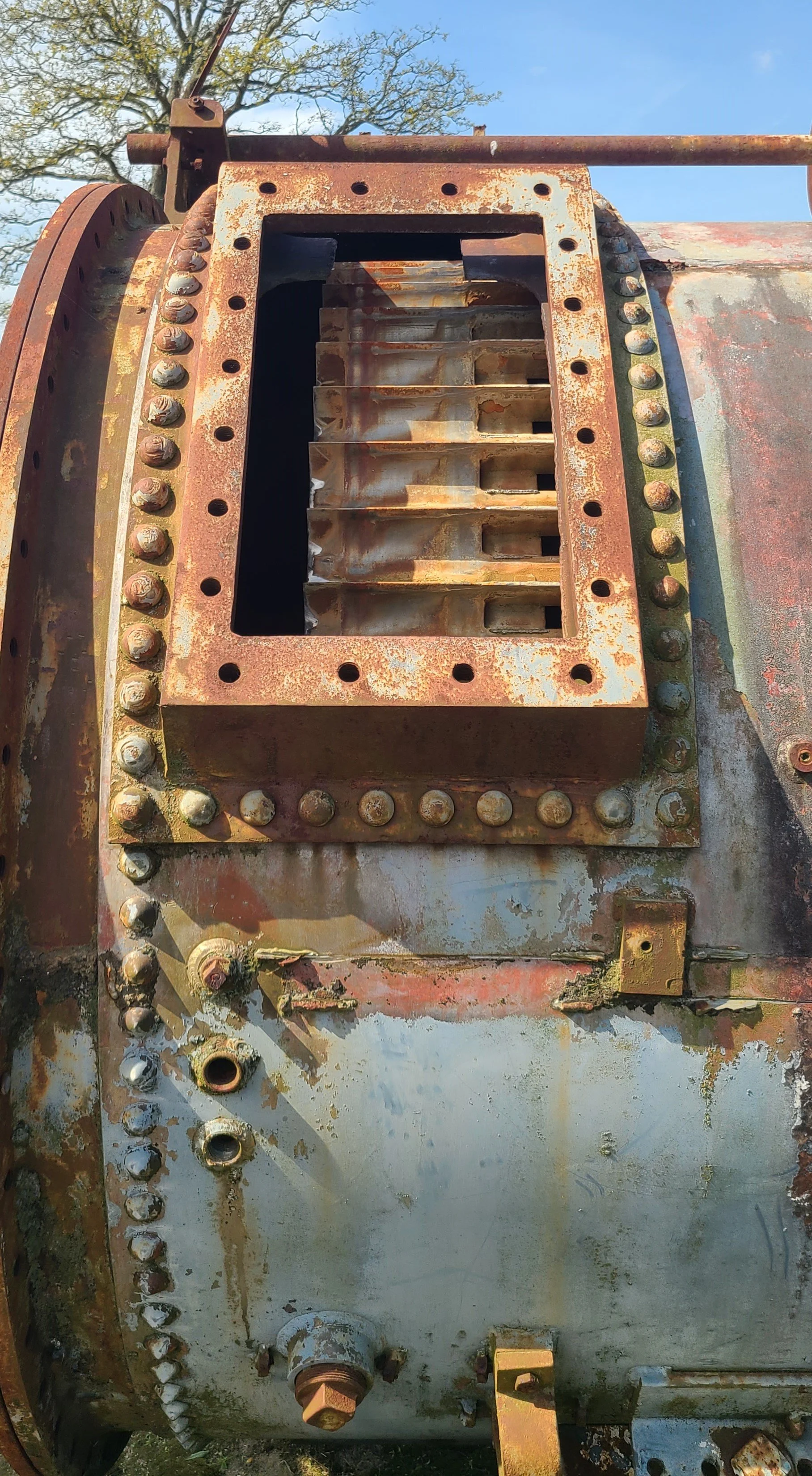# 142 - 3.jpg