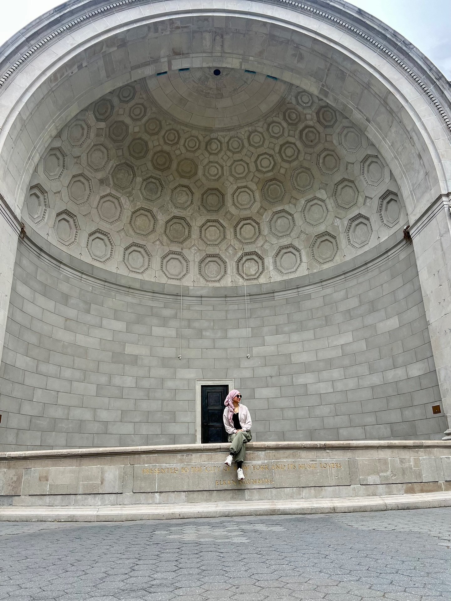 Summer dump continued&hellip; with family, love, light new stories, projects &amp; change. Feeling blessed for everyone who lights up my world! 💜🙏🏿🫶

#summer #stories #family #friends #filmmaker