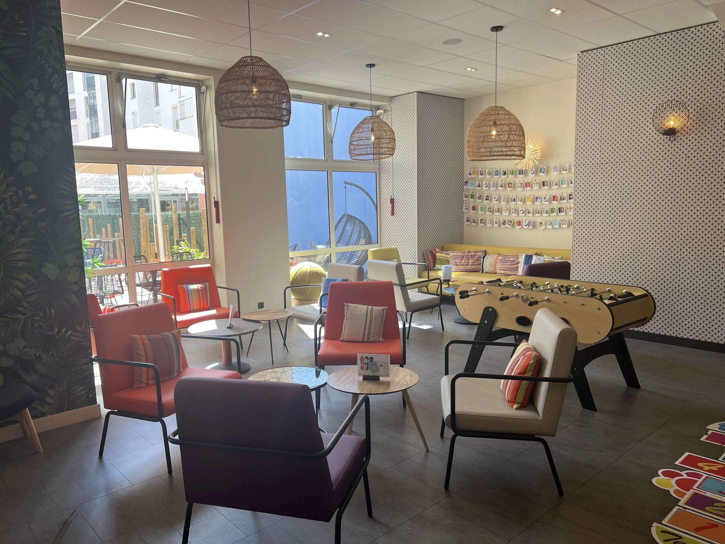 Ibis Styles Perpignan Hotel Photos (4).JPG