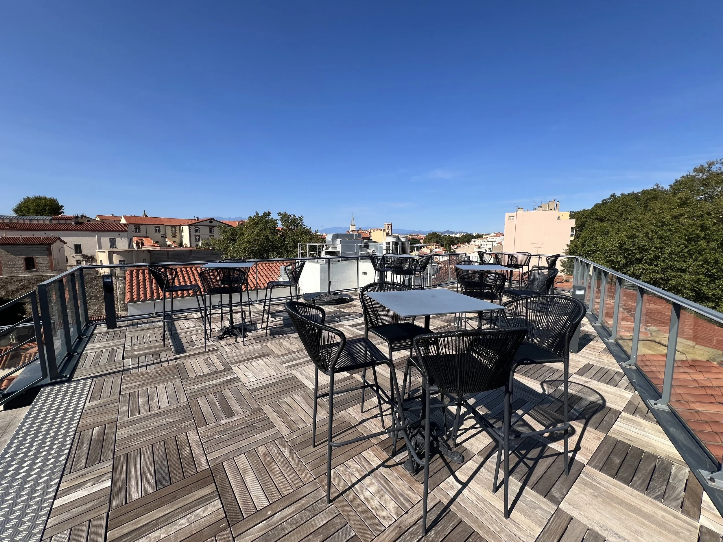 Dali Hotel Perpignan Photos (8).JPG