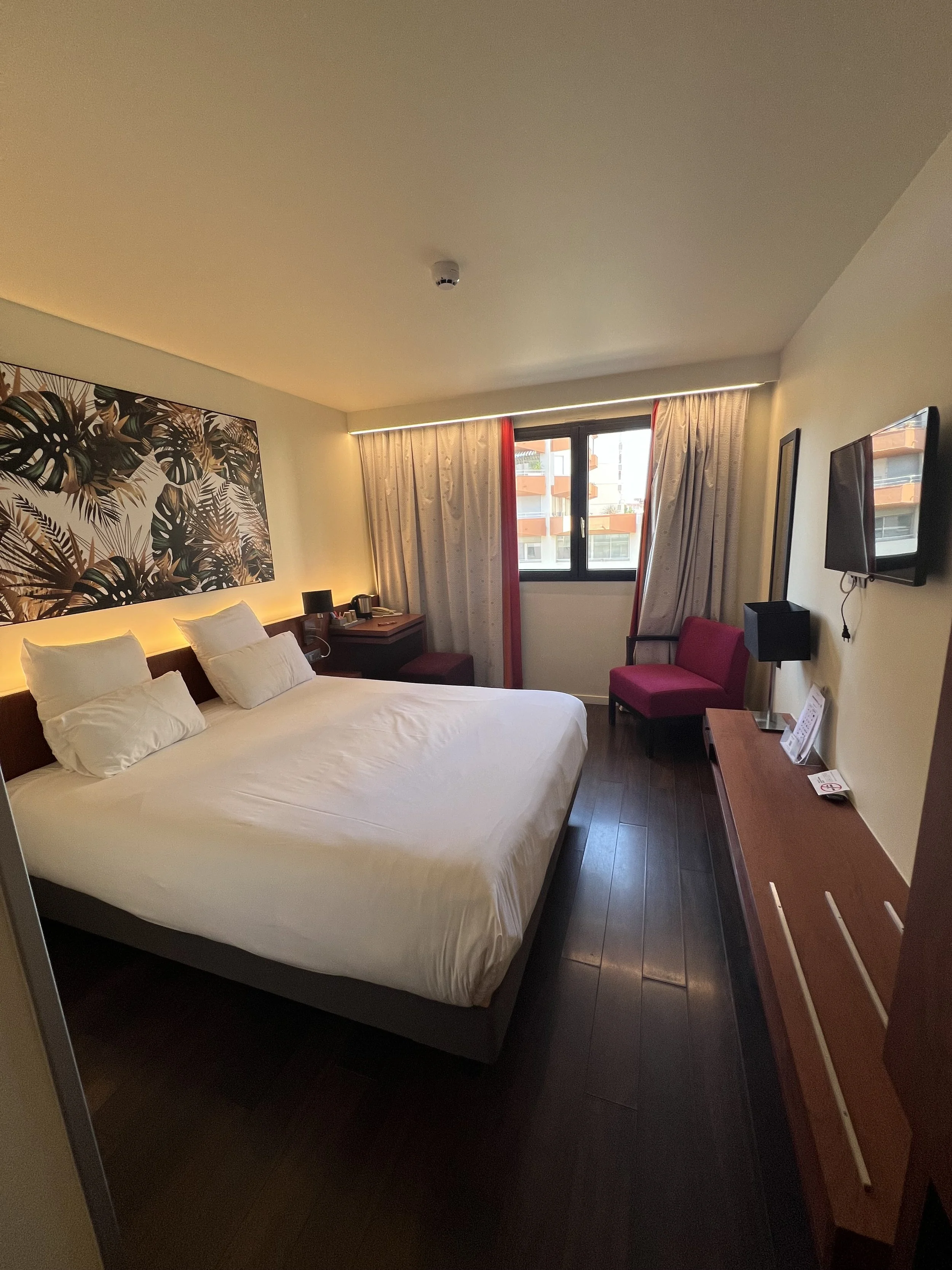 Mercure Hotel Perpignan Photos (6).JPG