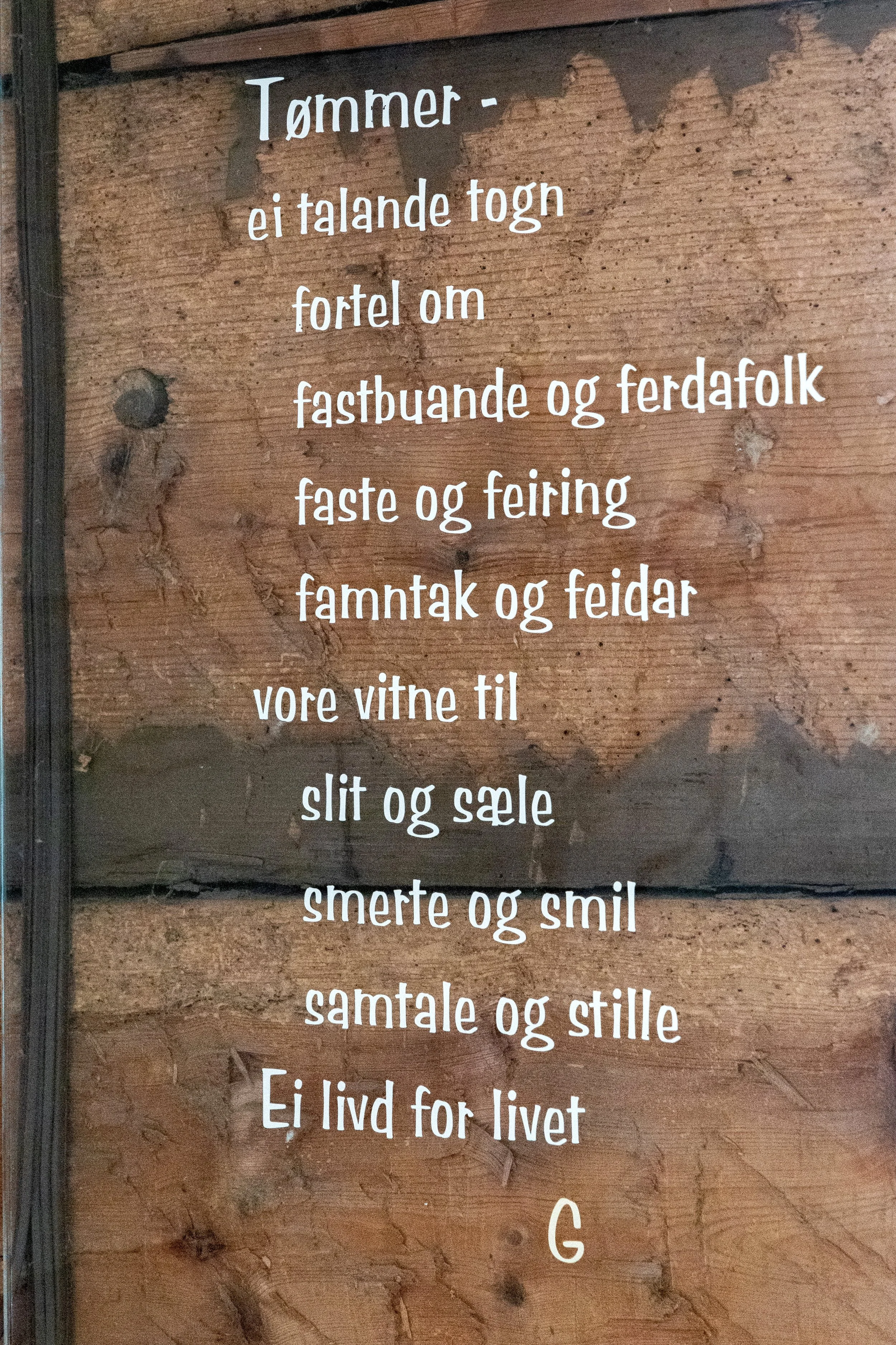 The history of the house, described in poetic terms