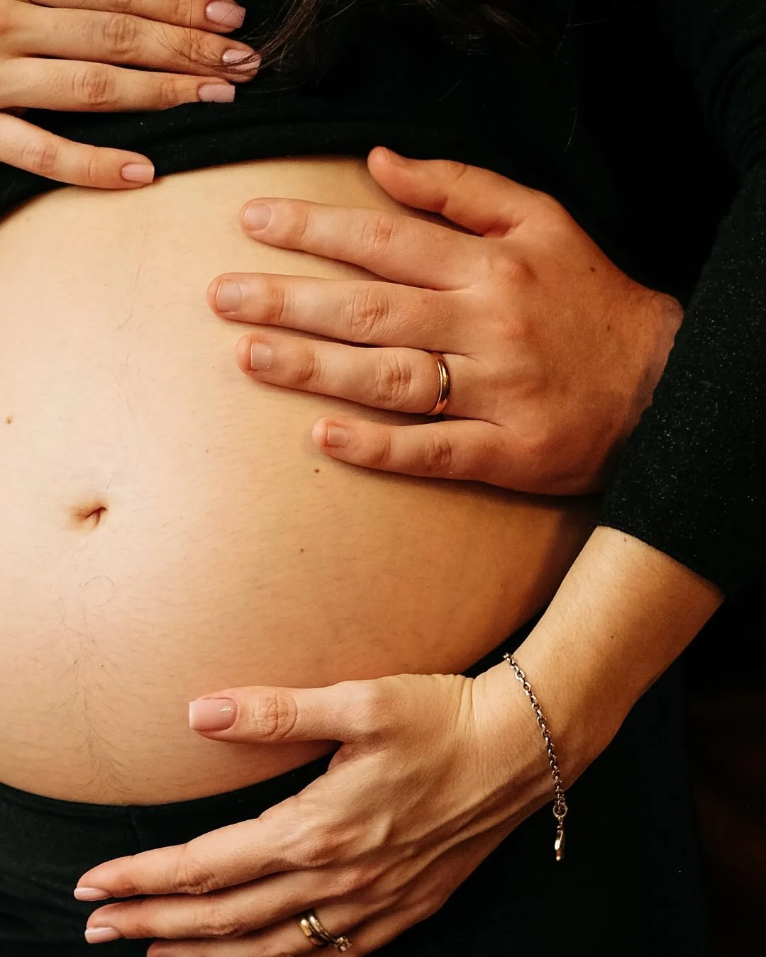 Les shootings grossesse 🤍

J&rsquo;adore vous accompagner pour vos shootings grossesse. C&rsquo;est tellement beau d&rsquo;immortaliser ce moment avec vous. 

Ce type de s&eacute;ance c&rsquo;est plus qu&rsquo;un shooting pour moi, je me sens moi m&