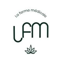 Logo de la ferme médicale LAM avec un symbole de feuille de cannabis en bas.