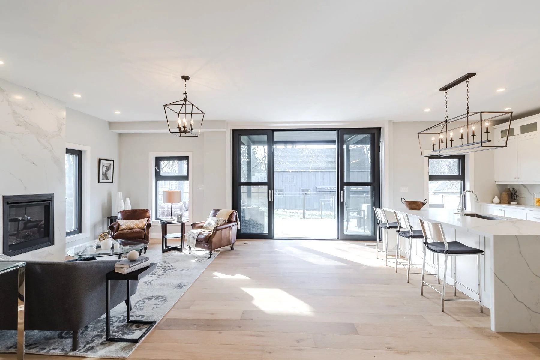 Kitchen_Family Room 1.jpg