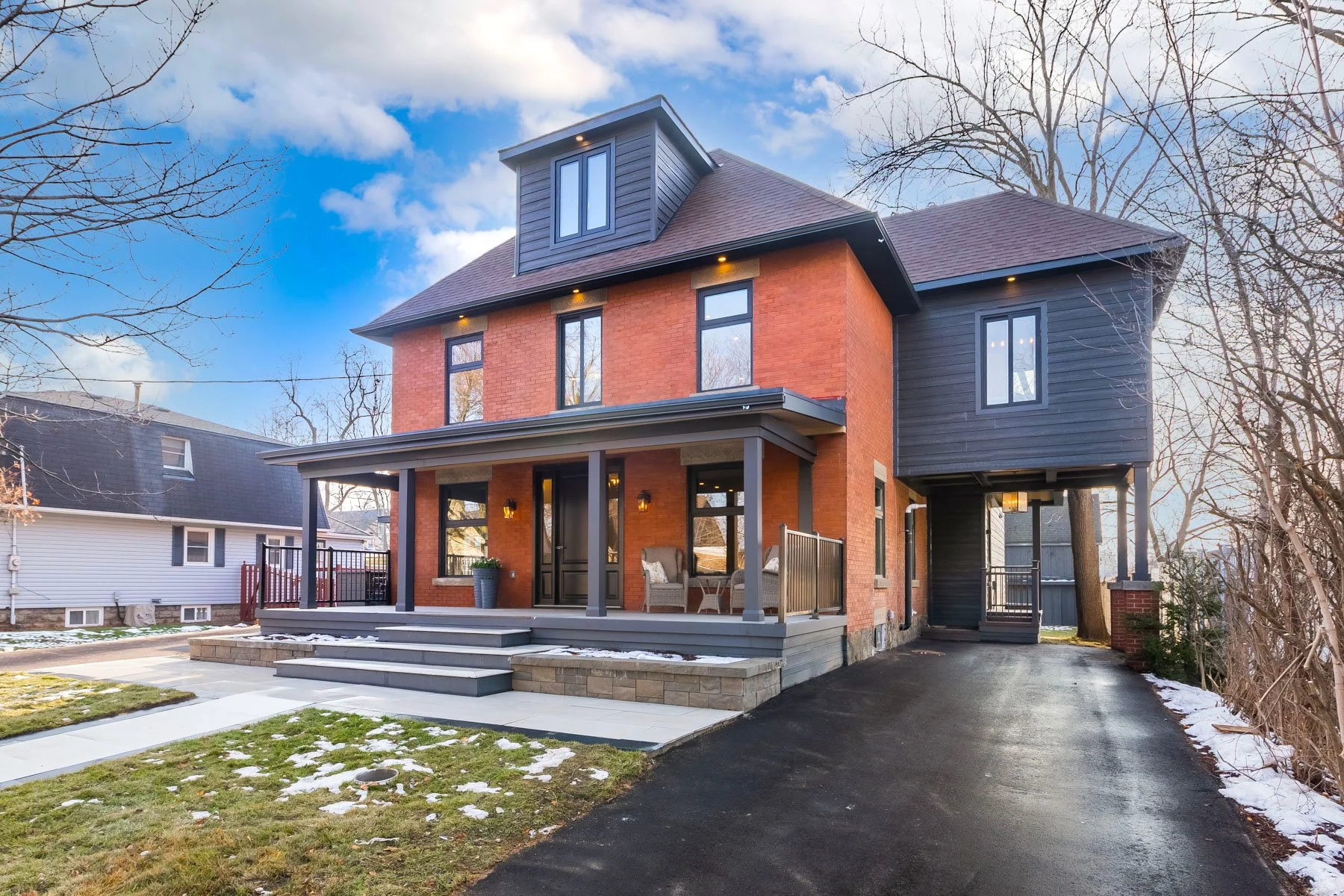 Front Carport Side.jpg