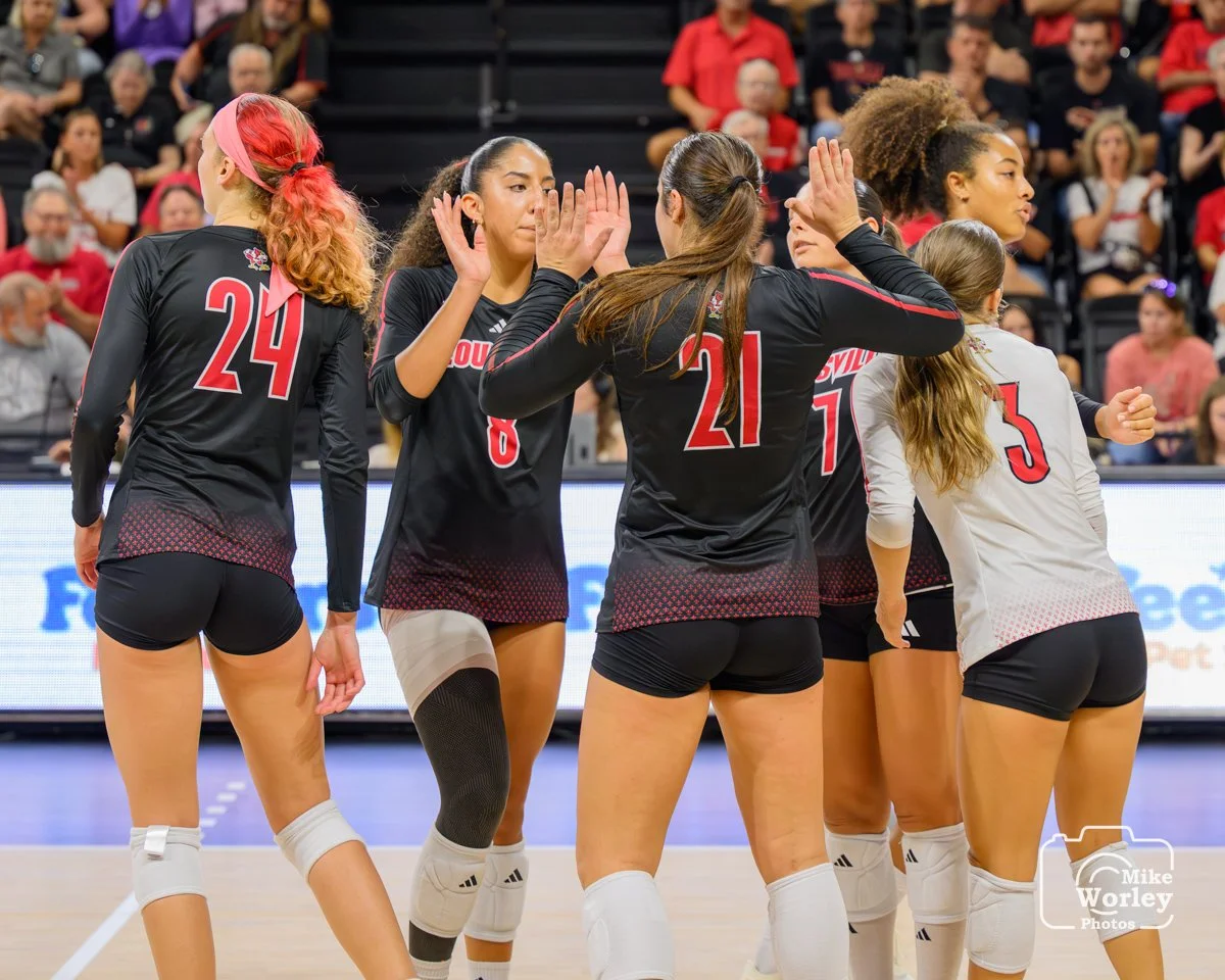 VB v Syracuse - 26-1980.jpg