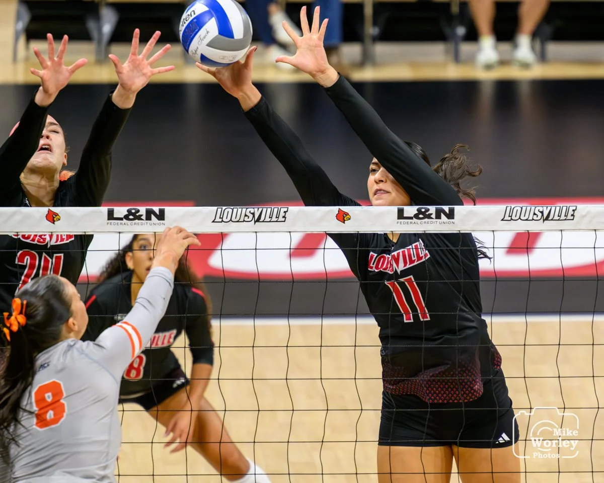 VB v Syracuse - 26-1543.jpg